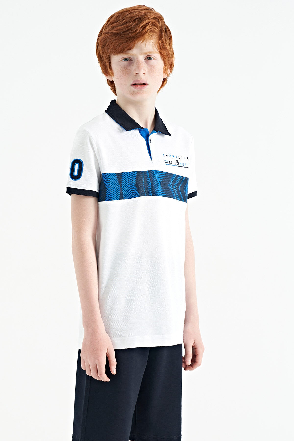 Beyaz Şerit Baskı Detaylı Pola Yaka Standart Kalıp Erkek Çocuk T-Shirt - 11162