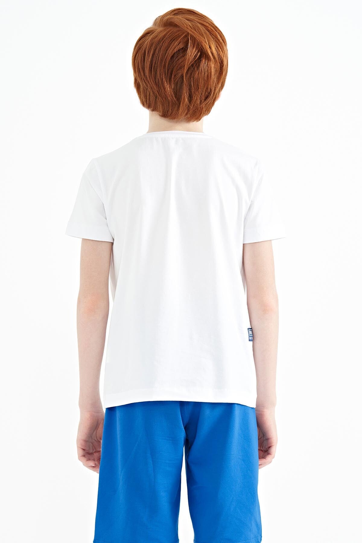 Beyaz Yazı Baskılı O Yaka Standart Kalıp Erkek Çocuk T-Shirt - 11149