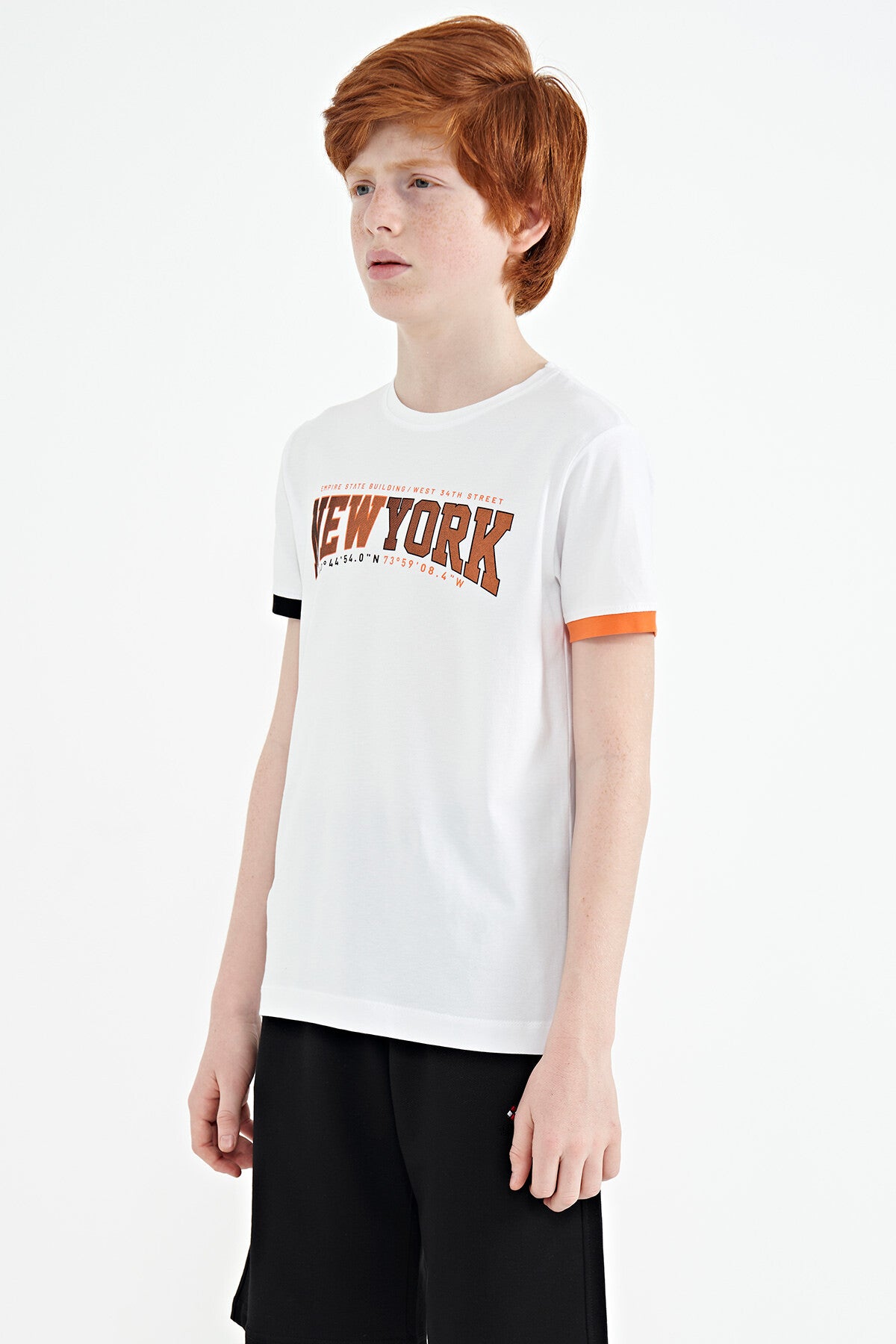Beyaz Yazı Baskılı Standart Kalıp O Yaka Erkek  Çocuk T-Shirt - 11105