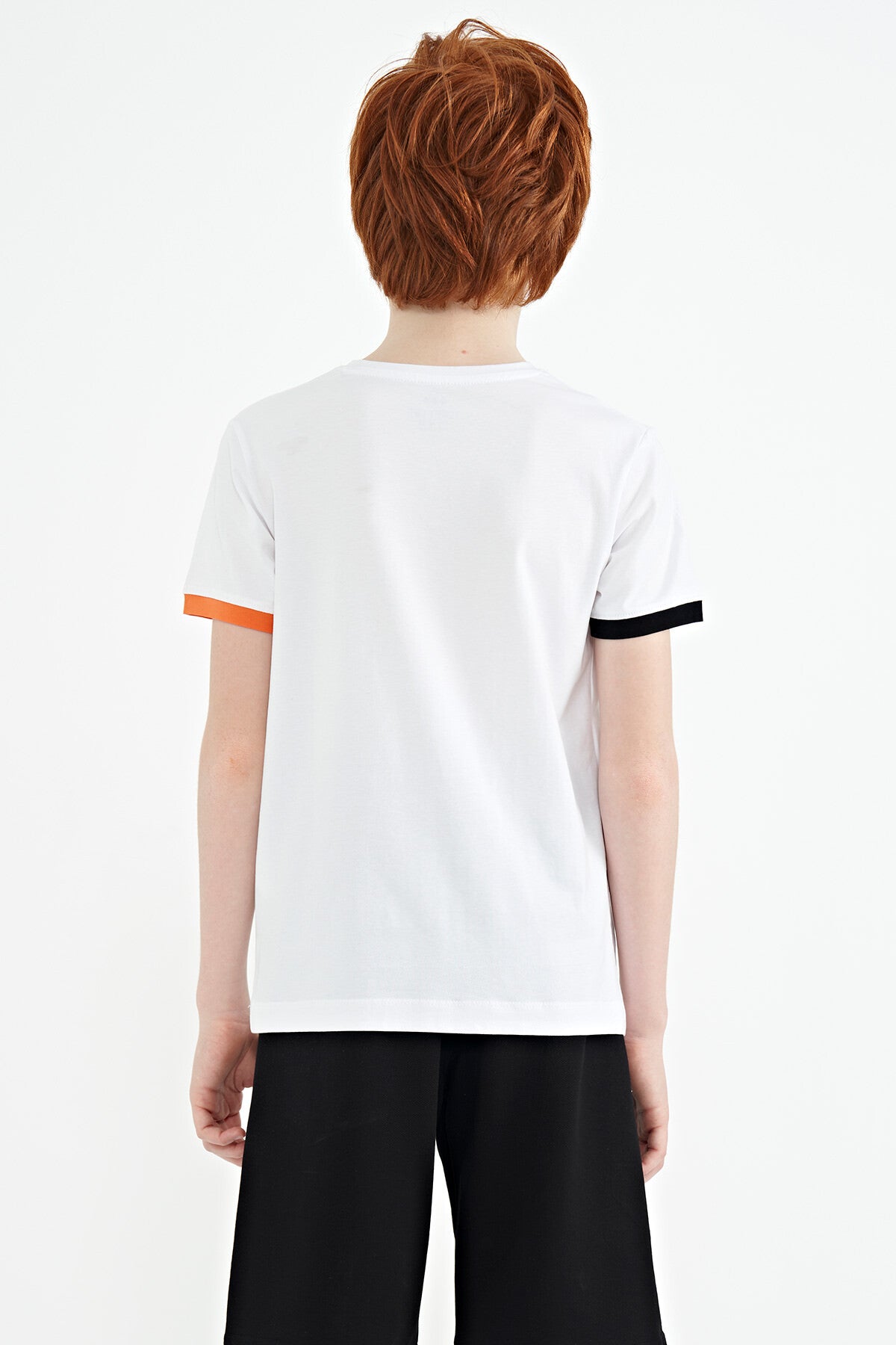 Beyaz Yazı Baskılı Standart Kalıp O Yaka Erkek  Çocuk T-Shirt - 11105