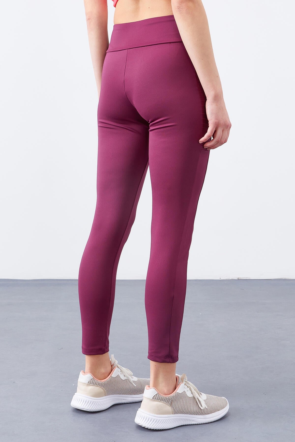 Bordo Yüksek Bel Toparlayıcı Slim Fit Dar Paça Kadın Tayt  - 94568