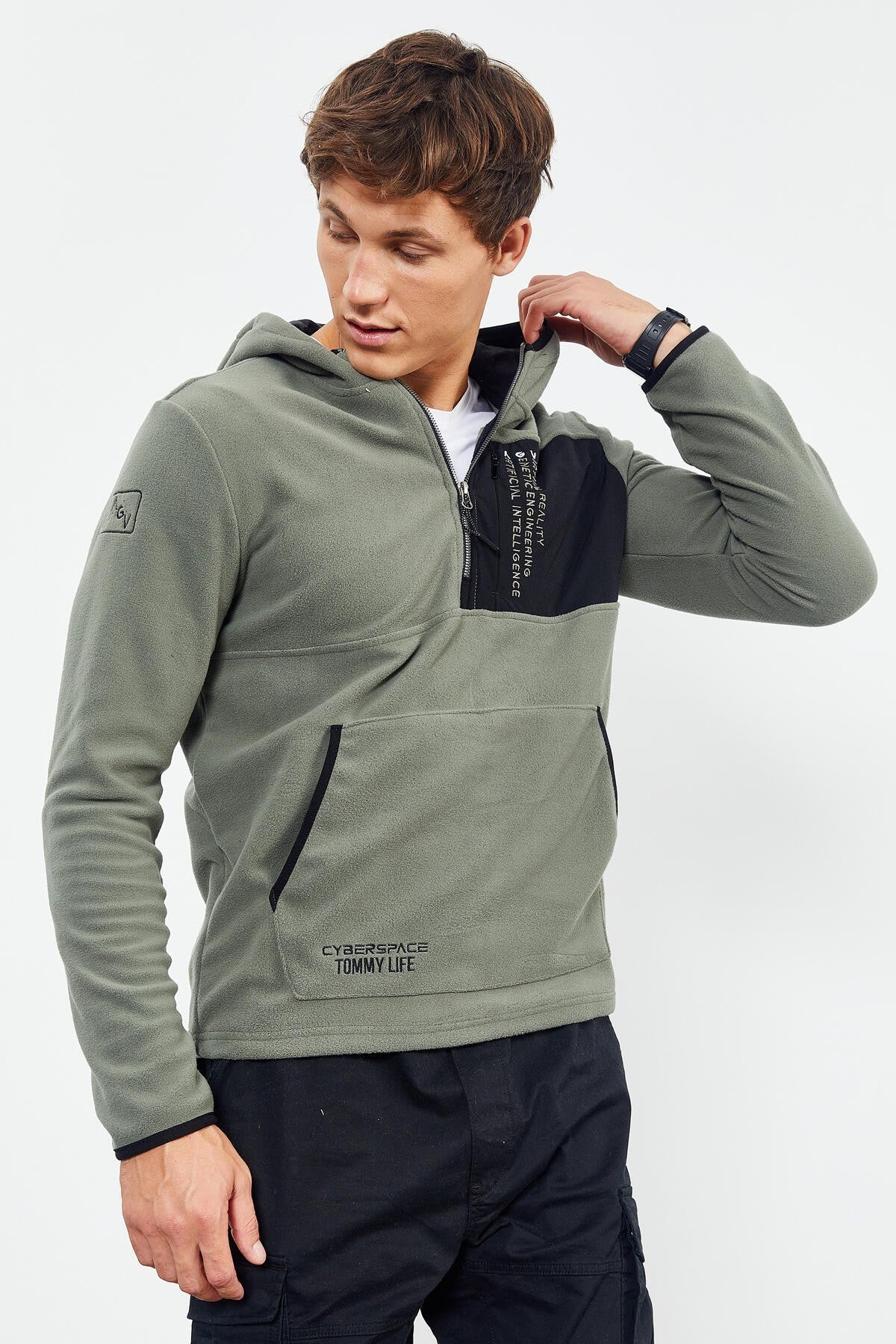 Çağla Nakışlı Yarım Fermuar Kapüşonlu Standart Kalıp Erkek Polar Sweatshirt - 87996