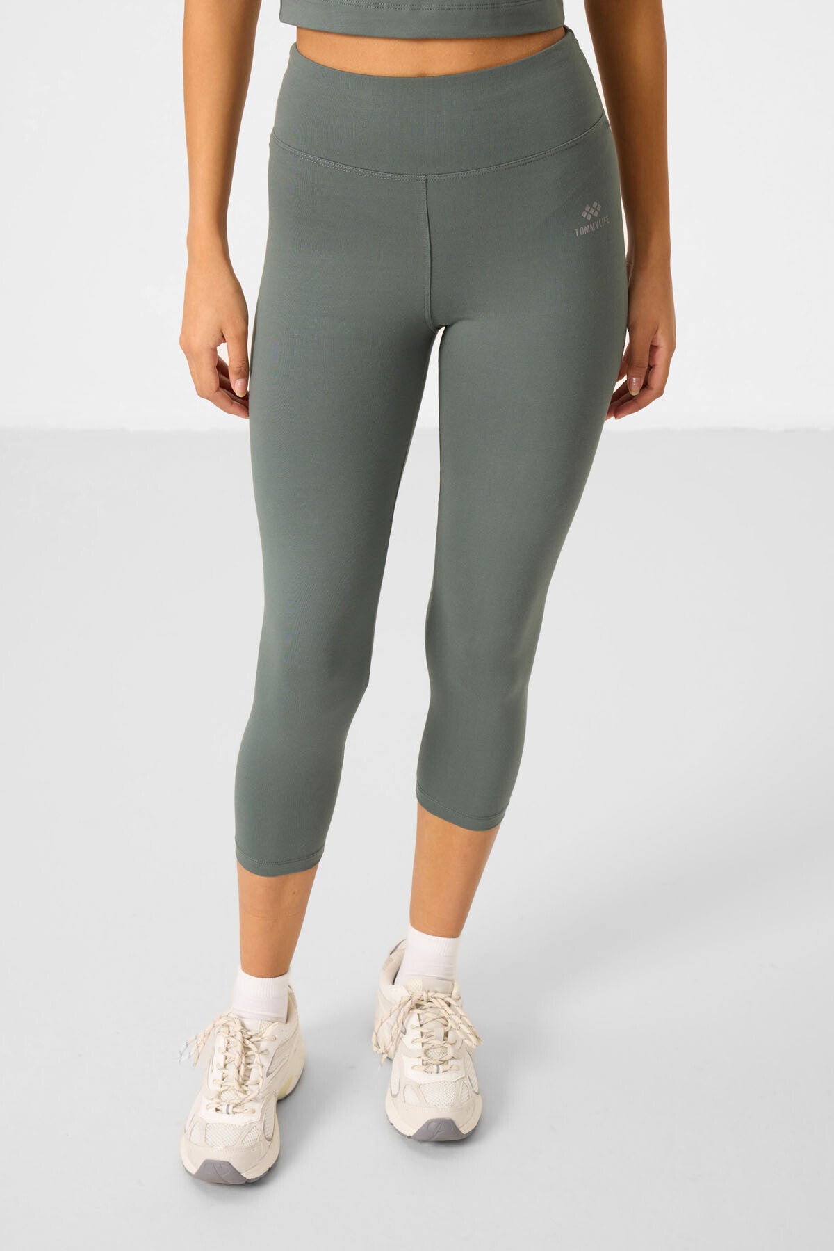 Çağla Yüksek Bel Kapri-Crop Atlet Slim Fit Kadın Tayt Takım - 95284