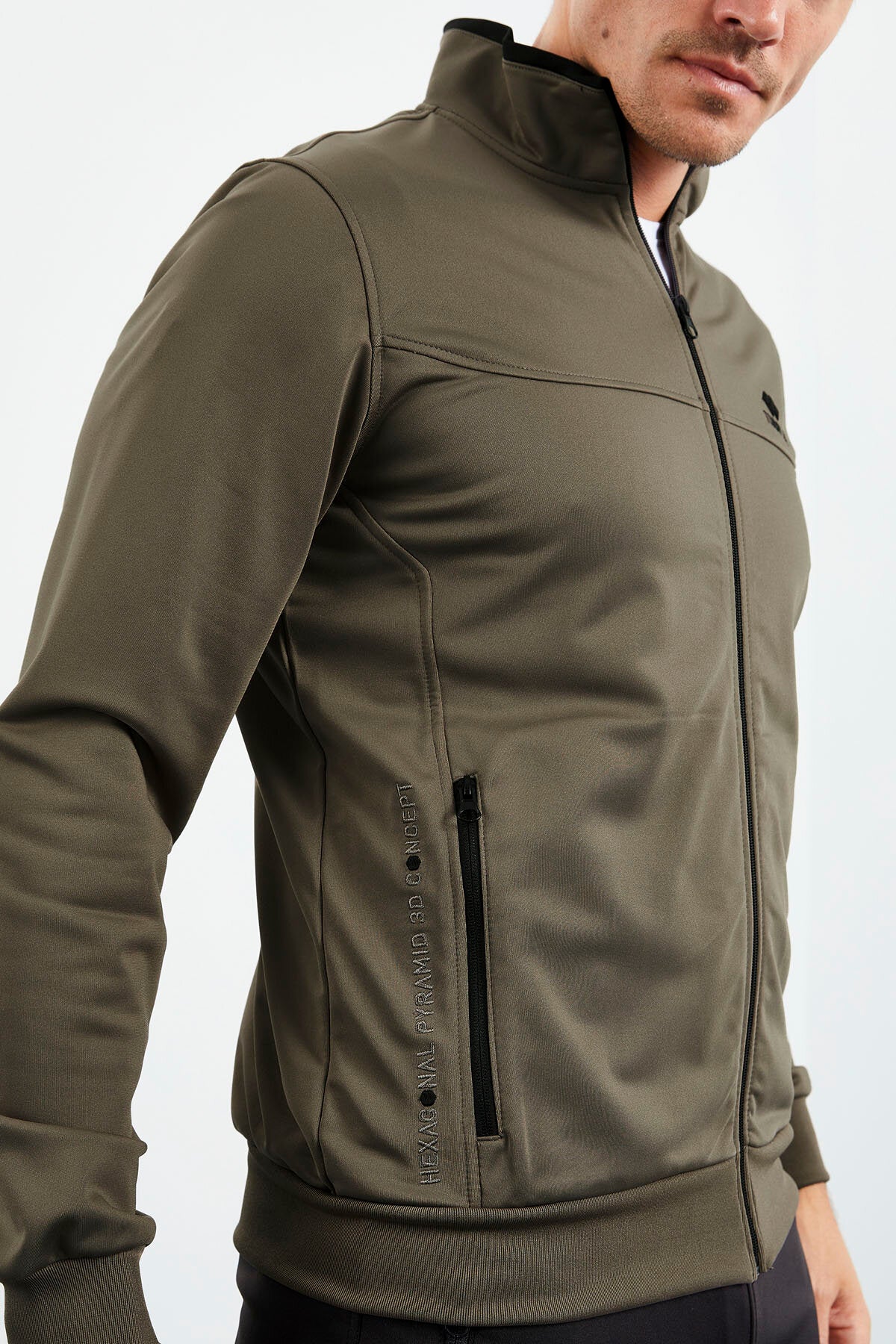 Camel - Siyah Dik Yaka Fermuarlı Standart Kalıp Klasik Paça Erkek Eşofman Takımı  - 85162