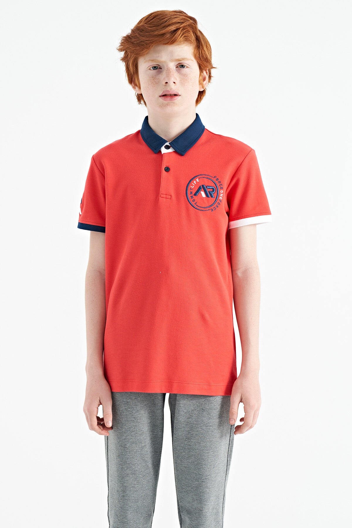 Coral Kol Ucu Renkli Logo Nakışlı Standart Kalıp Polo Yaka Erkek Çocuk T-Shirt - 11138