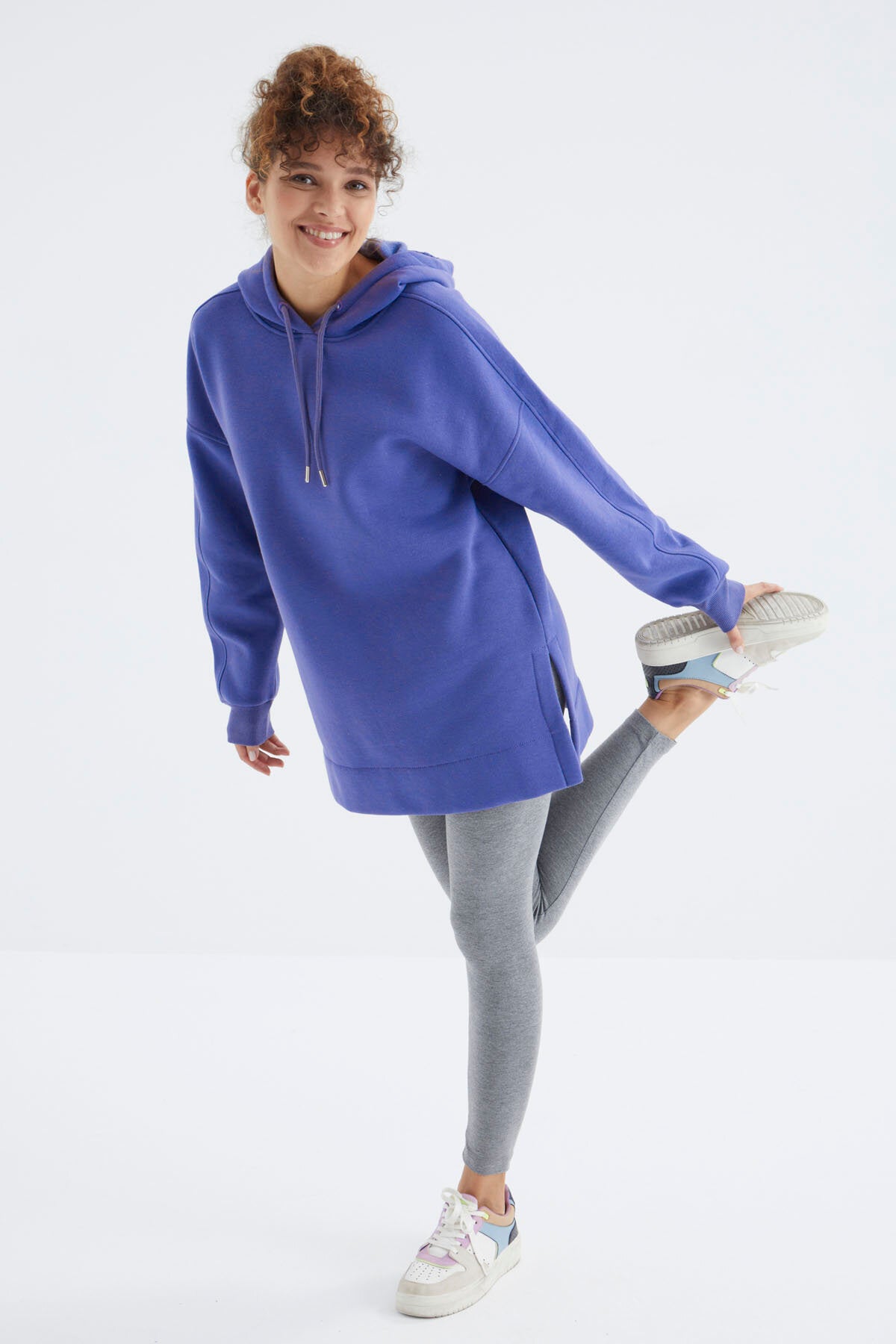 Eflatun Reglan Kol Basic Kapüşonlu Oversize Sweatshirt Tunik - 97242