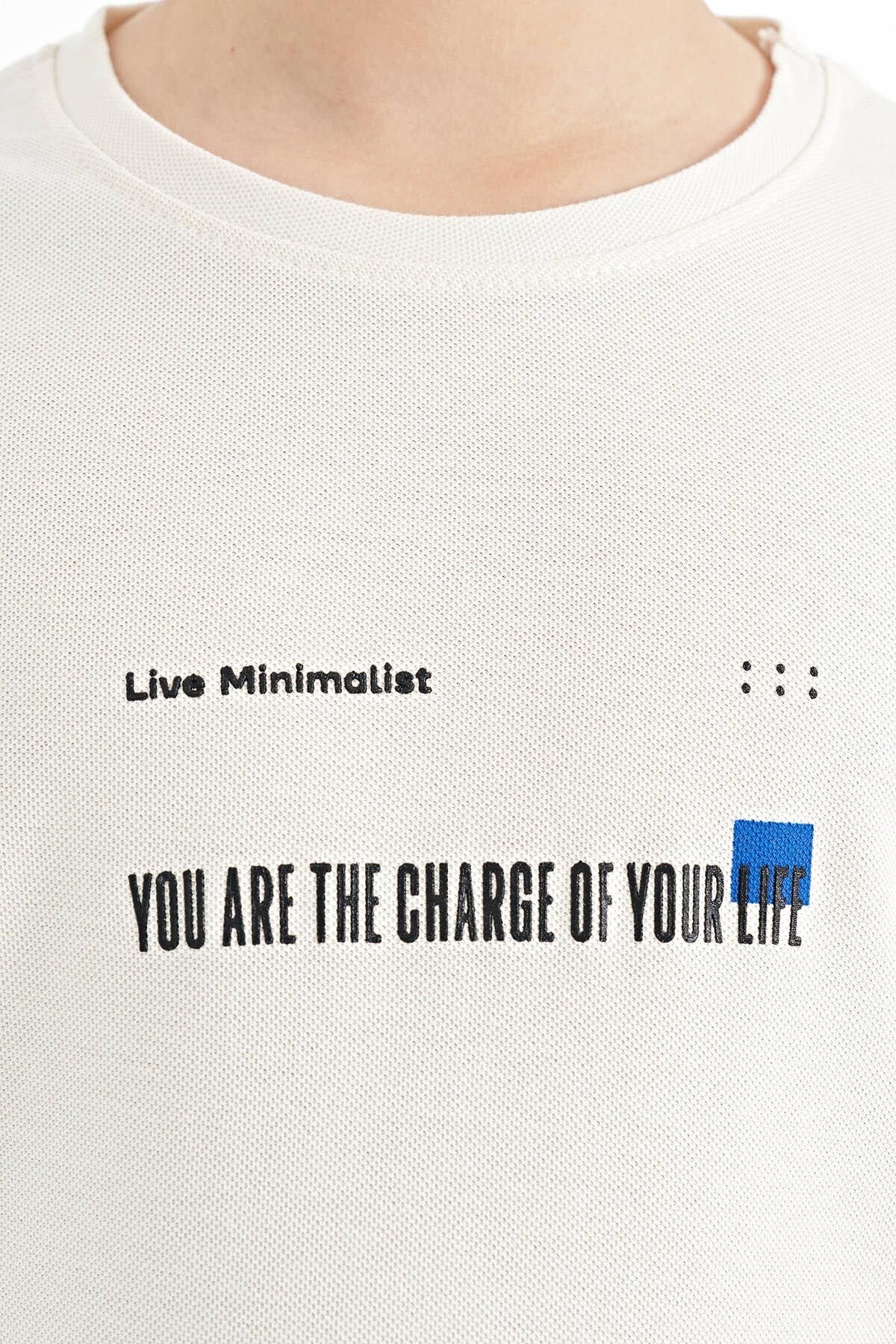 Ekru Baskı Detaylı O Yaka Standart Kalıp Erkek  Çocuk T-Shirt - 11117