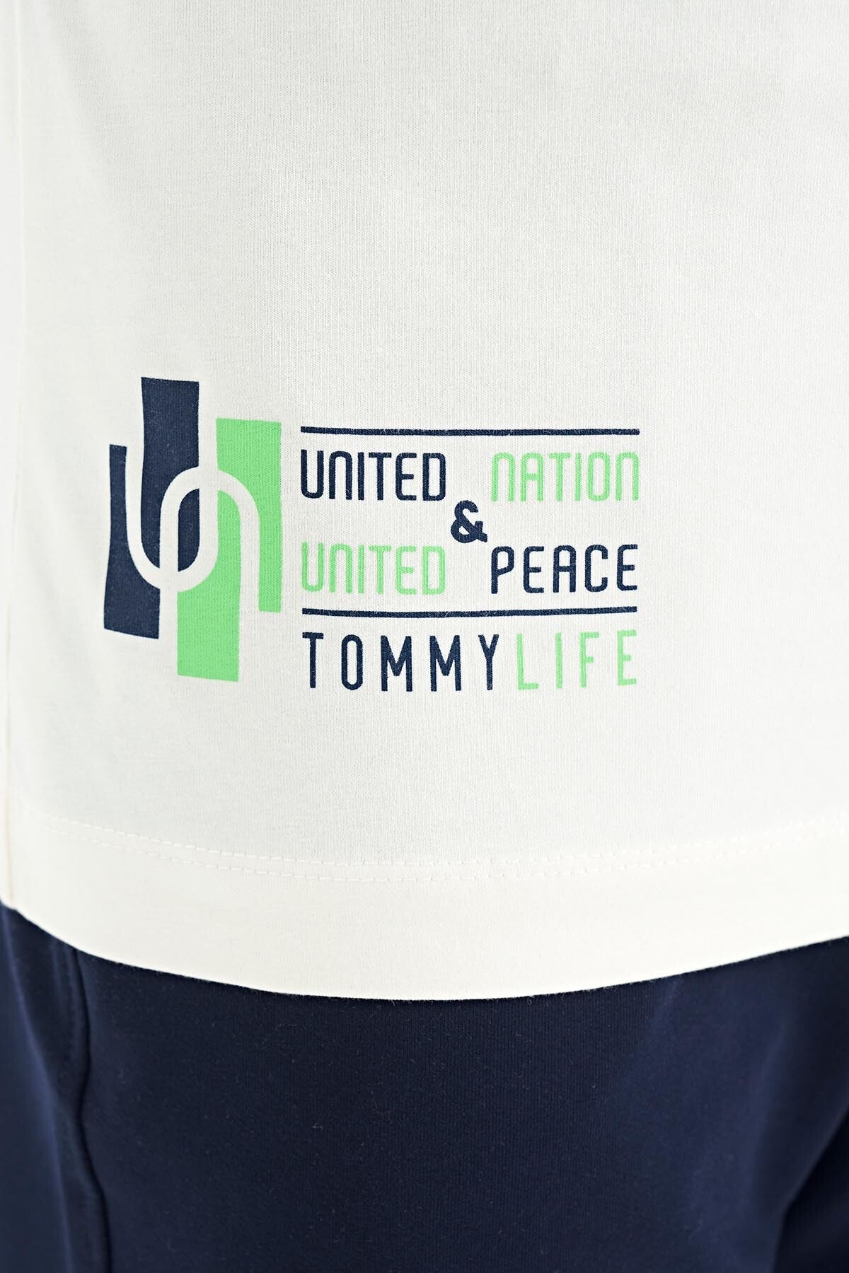 Ekru Baskılı Standart Kalıp O Yaka Erkek Çocuk T-Shirt - 11097