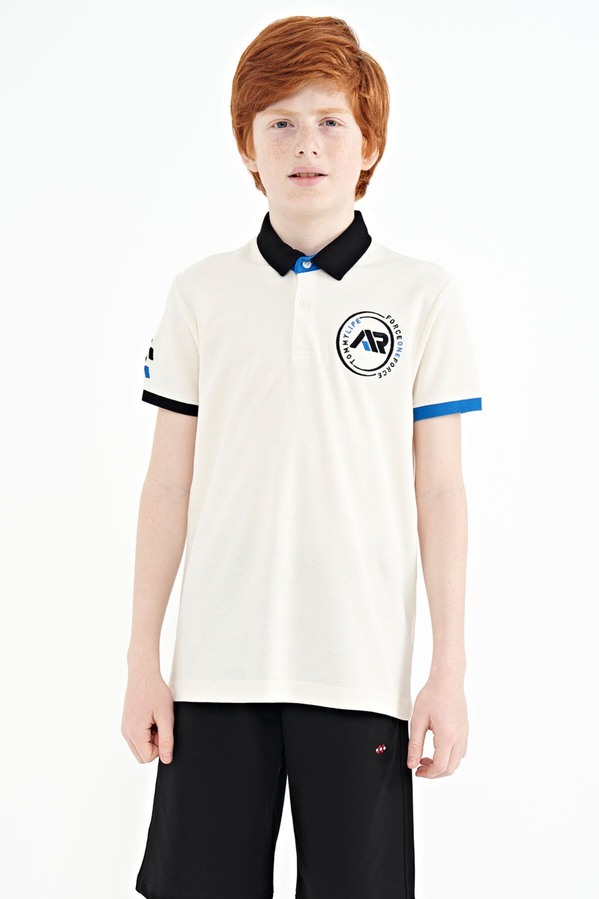 Ekru Kol Ucu Renkli Logo Nakışlı Standart Kalıp Polo Yaka Erkek Çocuk T-Shirt - 11138