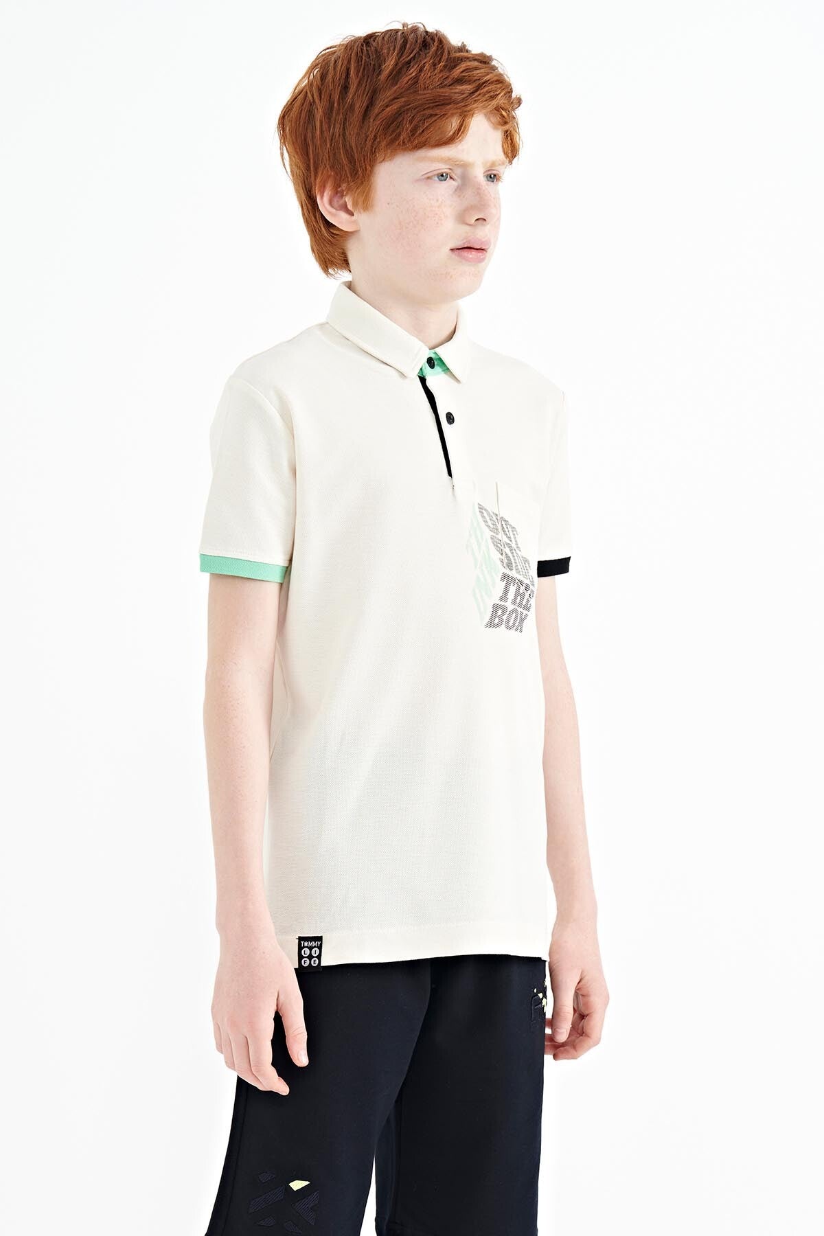 Ekru Ön Cep Detaylı Baskılı Standart Kalıp Polo Yaka Erkek Çocuk T-Shirt - 11102