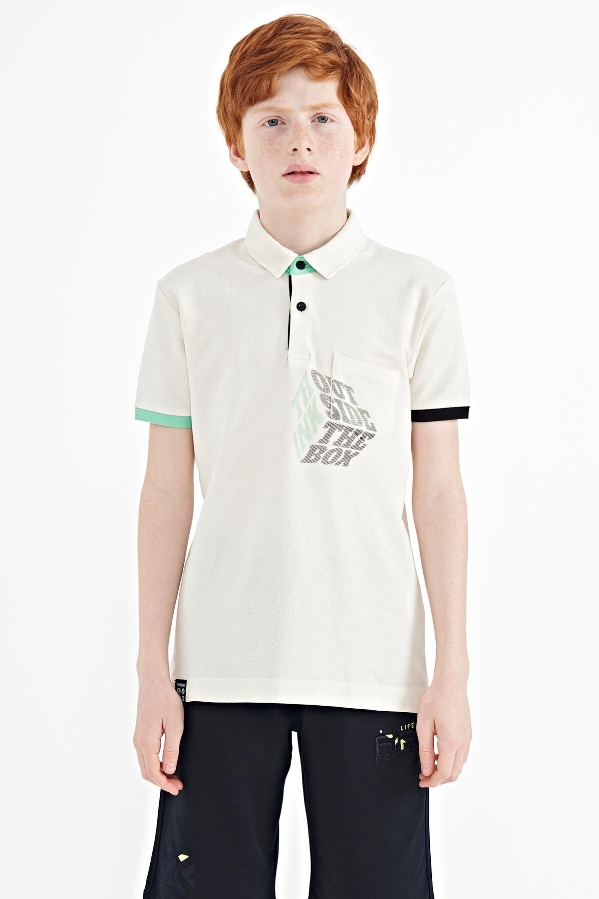 Ekru Ön Cep Detaylı Baskılı Standart Kalıp Polo Yaka Erkek Çocuk T-Shirt - 11102