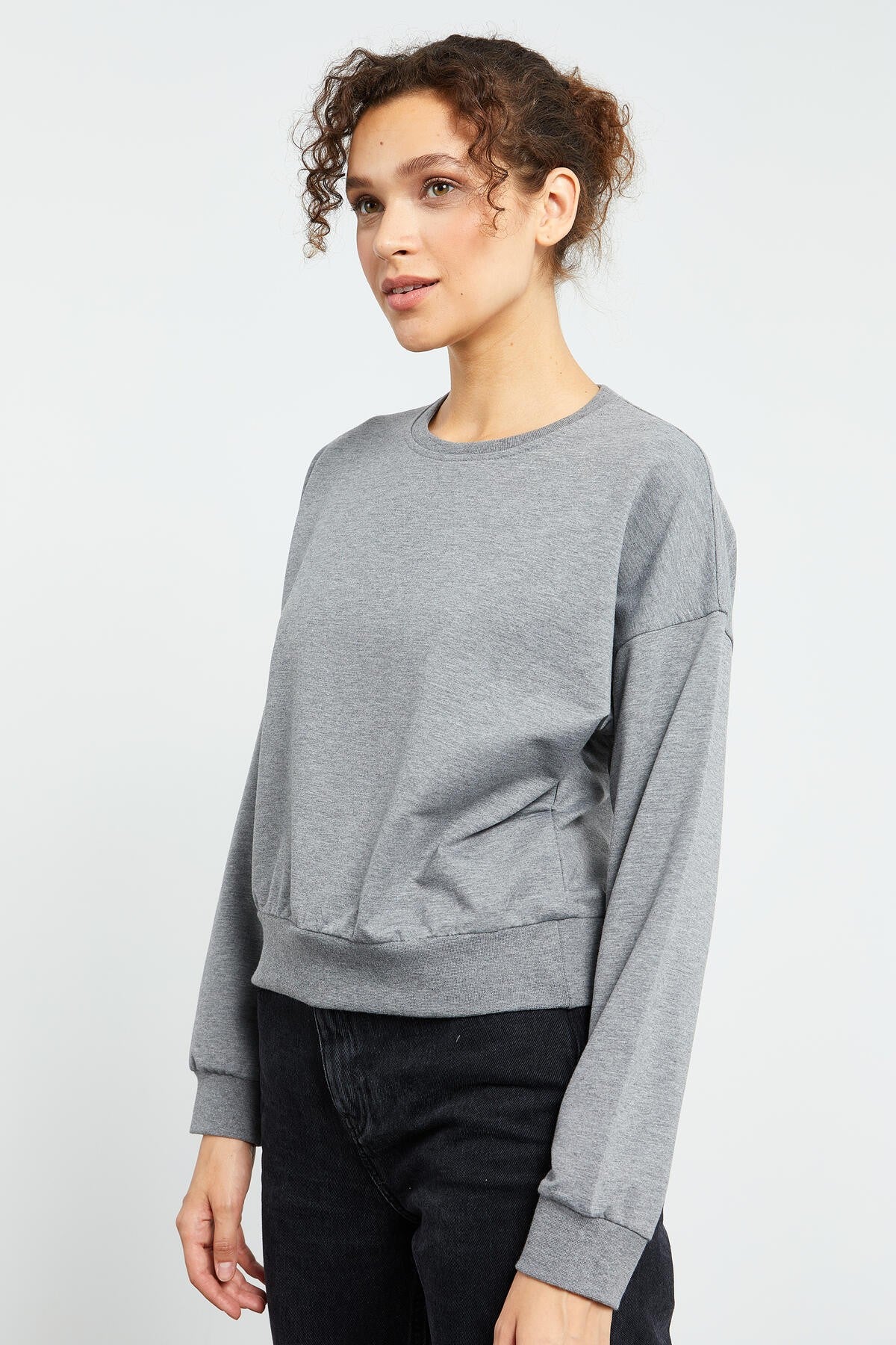 Gri Melanj Basic Rahat Form O Yaka Kadın Sweatshirt - 97114