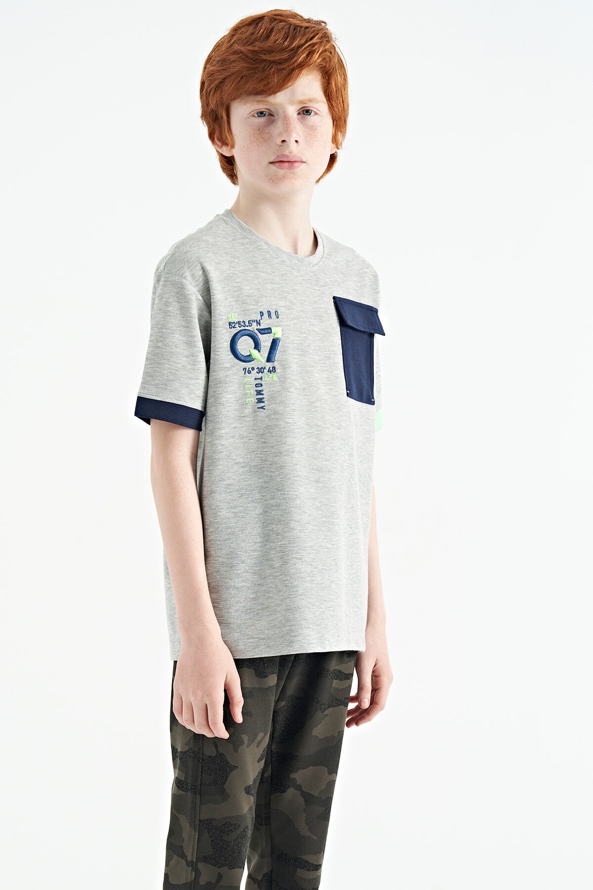 Gri Melanj O Yaka Oversize Cep Detaylı Erkek Çocuk T-Shirt - 11152