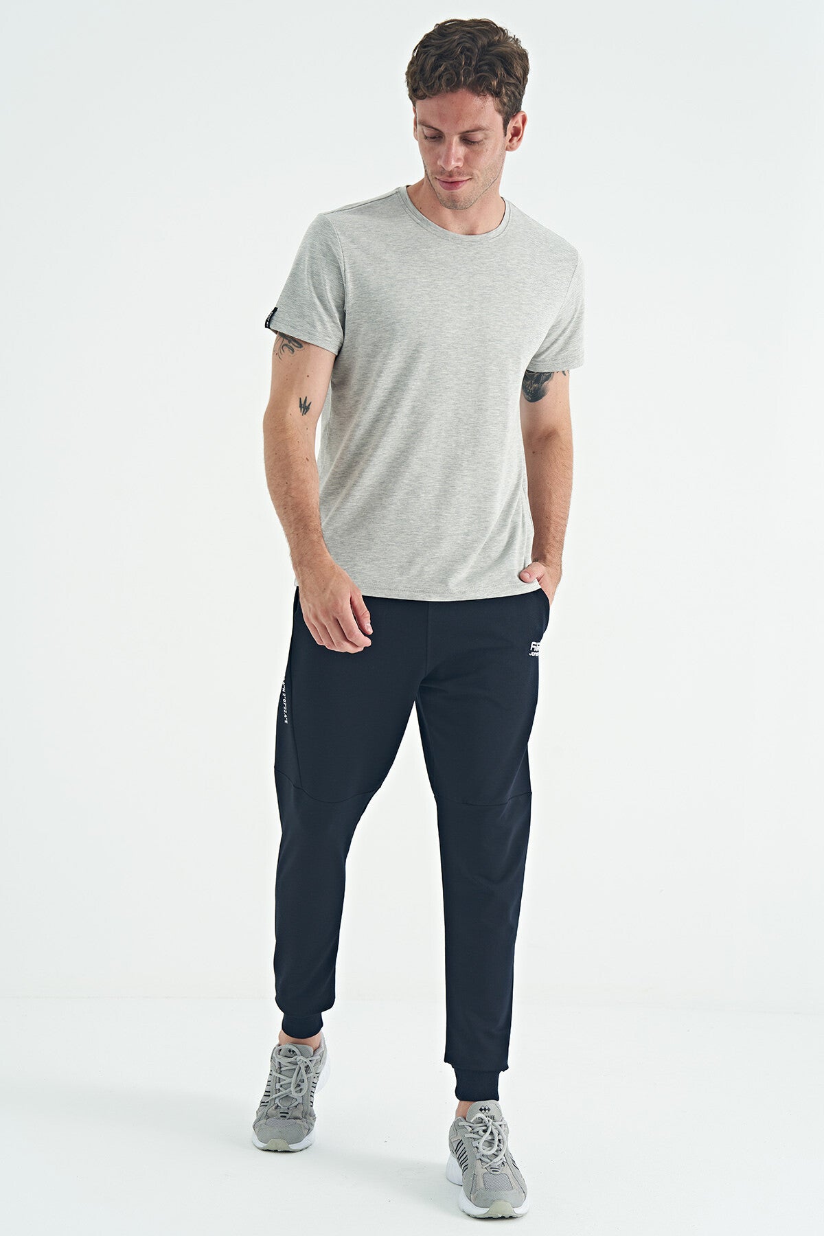 Calvin Gri Melanj Basic Erkek T-Shirt - 88245