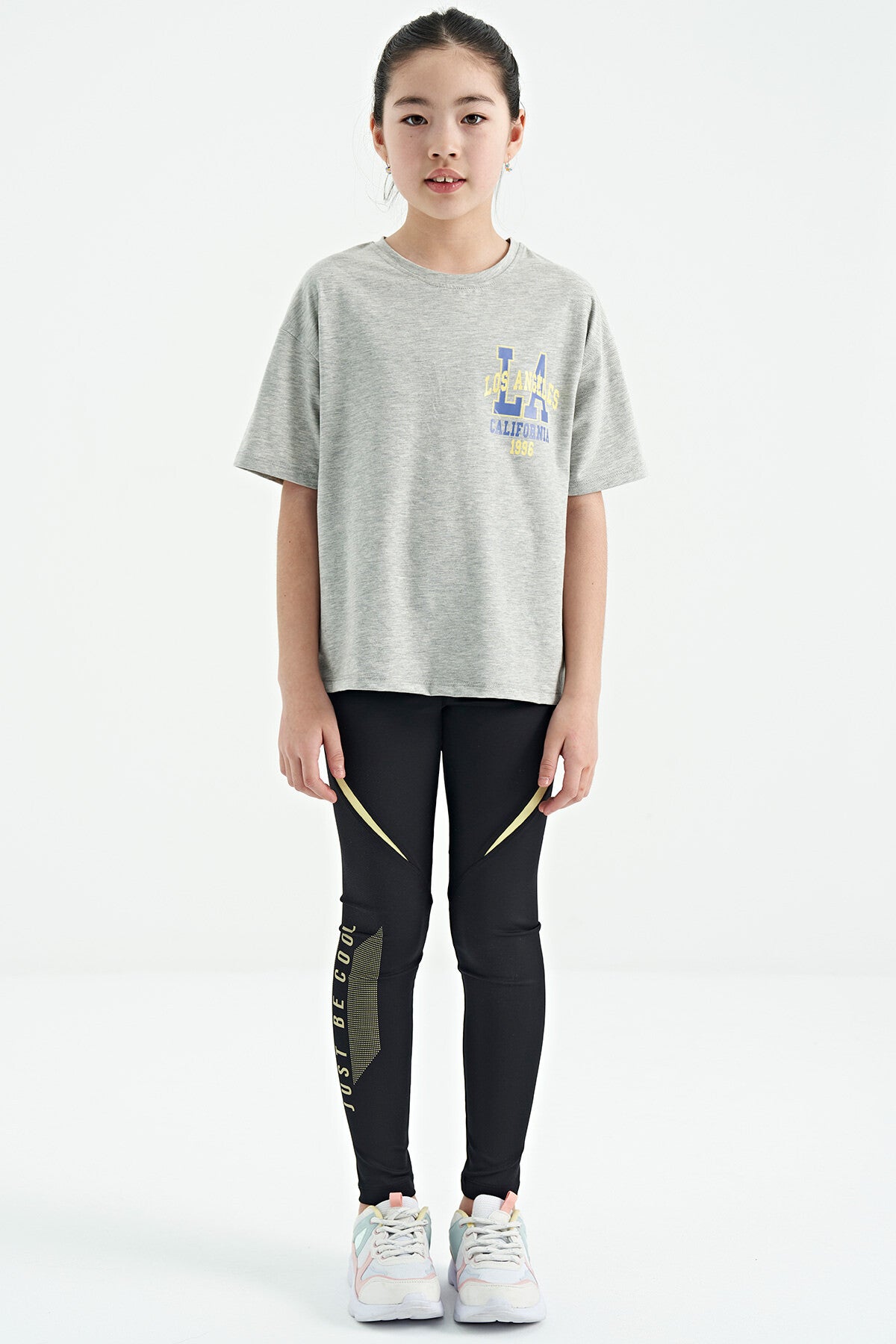 Gri Melanj Ön Arka Baskılı O Yaka Oversize Kısa Kollu Kız Çocuk T-Shirt - 75127