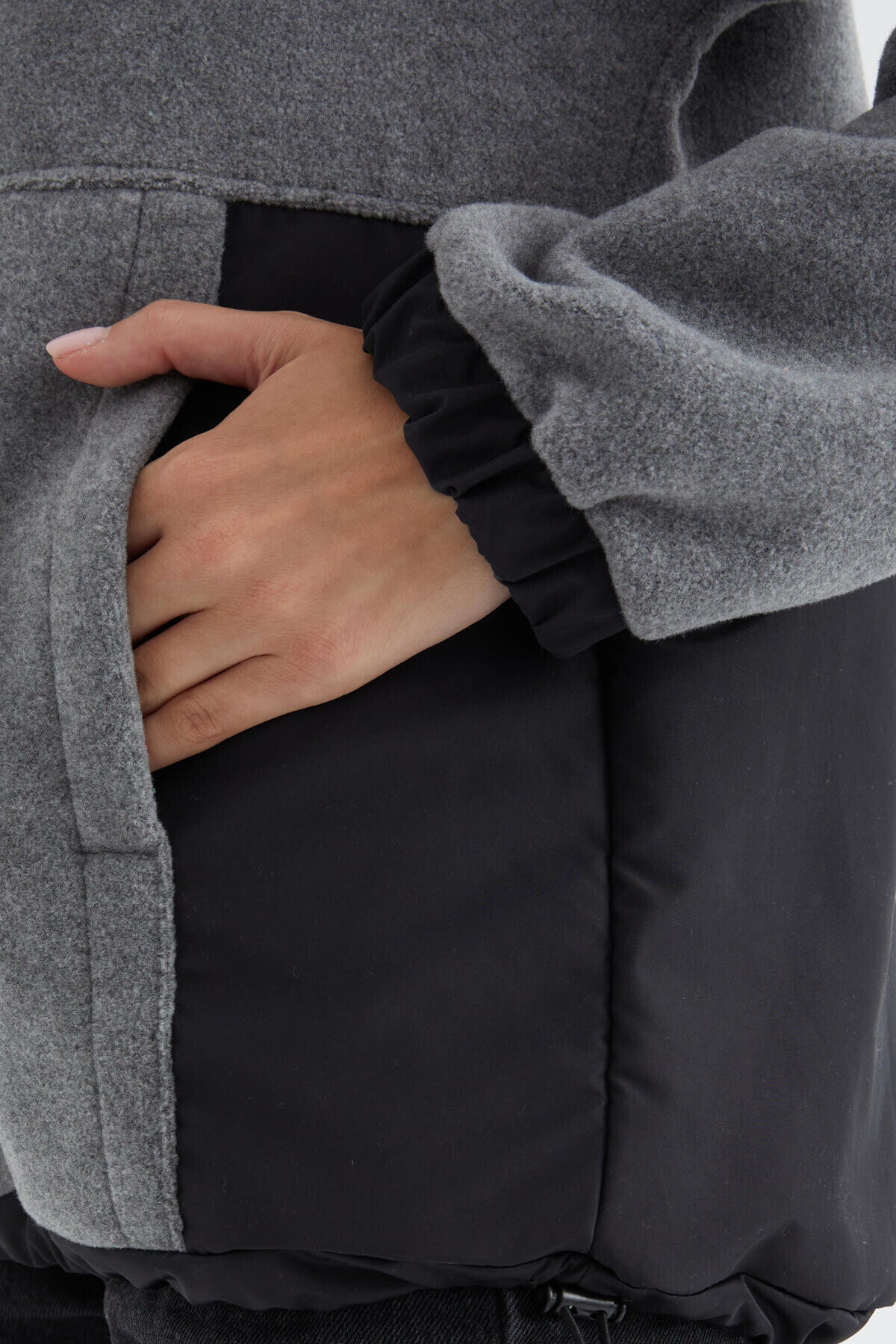 Gri Melanj Yarım Fermuar Etek Ucu Büzgülü Dik Yaka  Oversize Kadın Polar Sweatshirt - 97236