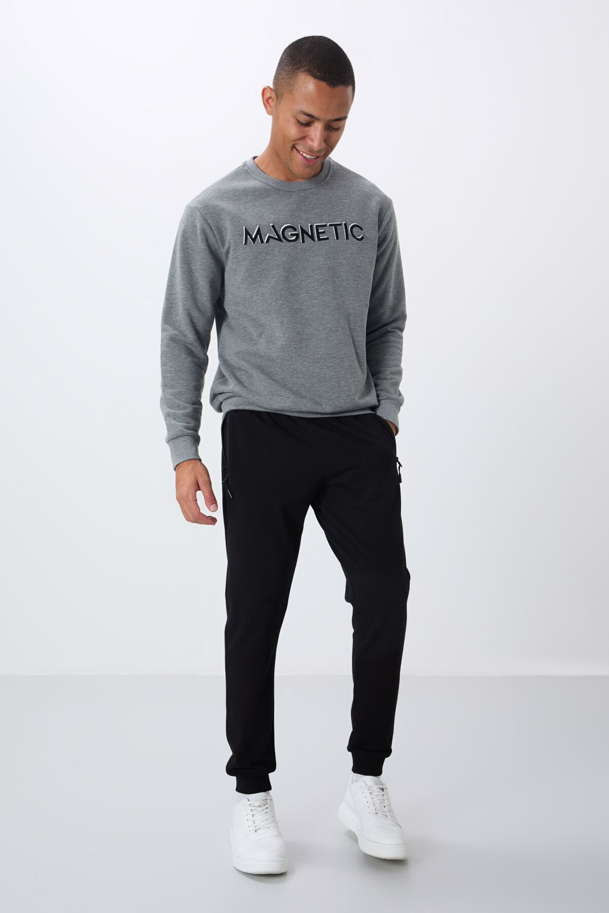 Gri Melanj Yazı Nakışlı O Yaka Rahat Form İçi Polarlı Erkek Sweatshirt - 88020