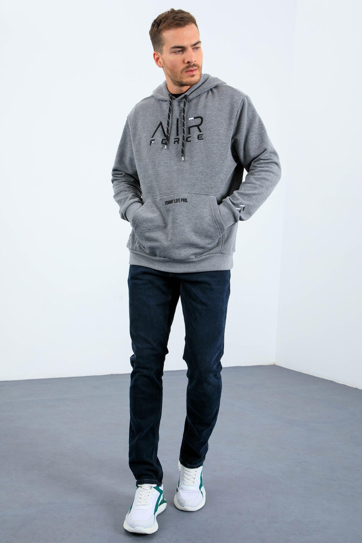Gri Melanj Yazı Nakışlı Standart Kalıp Kapüşonlu Erkek Sweatshirt - 87838