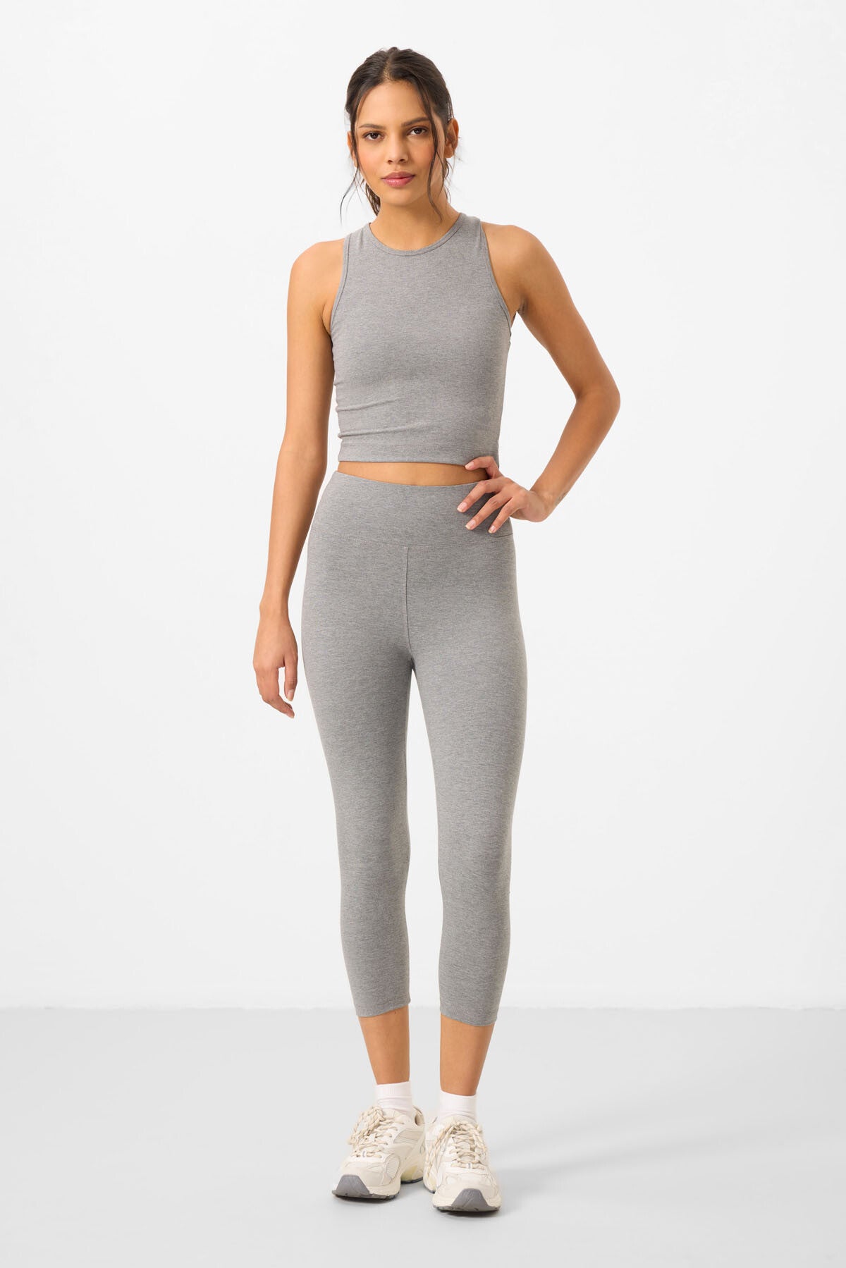 Gri Melanj Yüksek Bel Kapri-Crop Atlet Slim Fit Kadın Tayt Takım - 95284