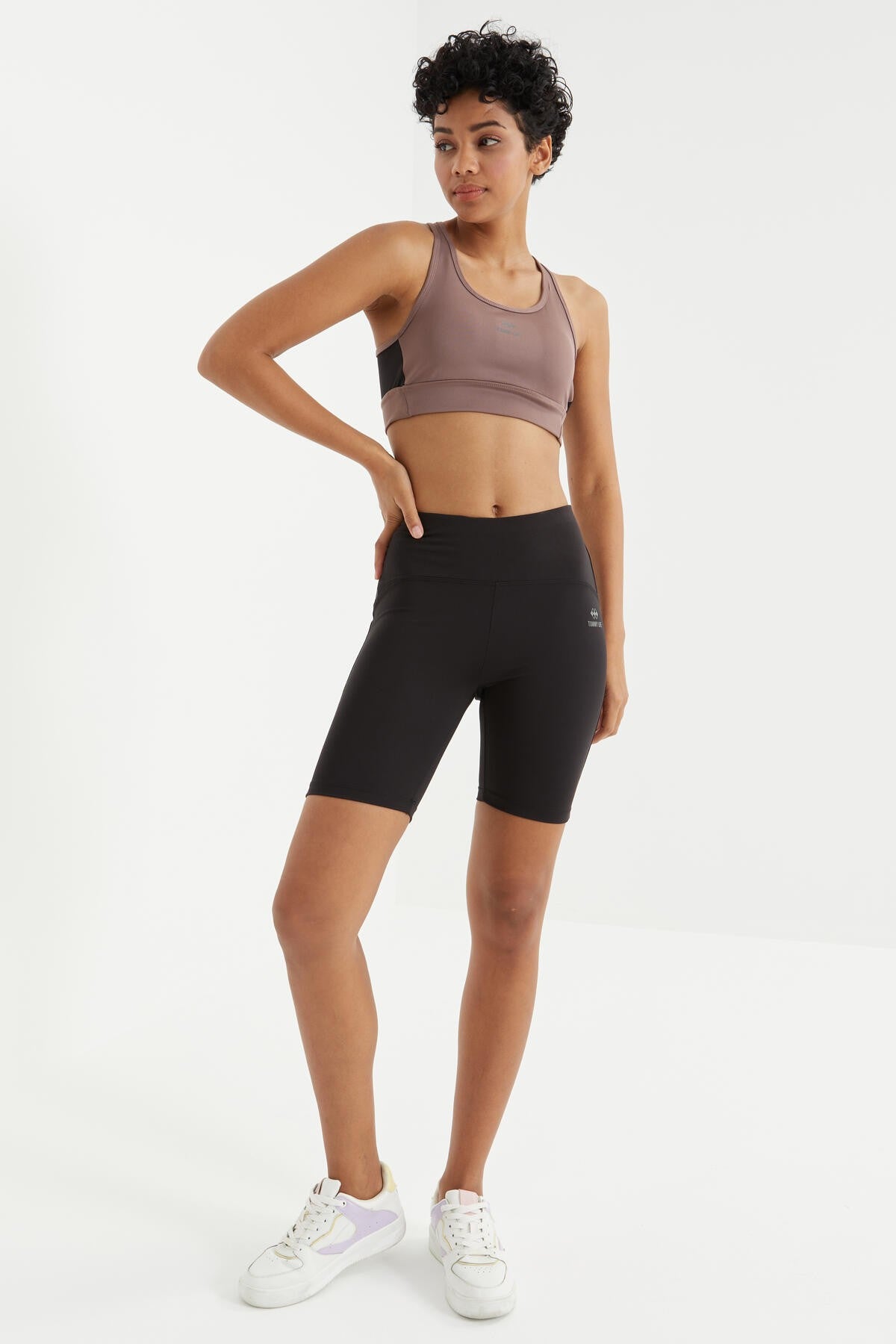 Gül Kurusu Çapraz Sırt Detaylı Slim Fit U Yaka Pedli Kadın Spor Büstiyer - 97121