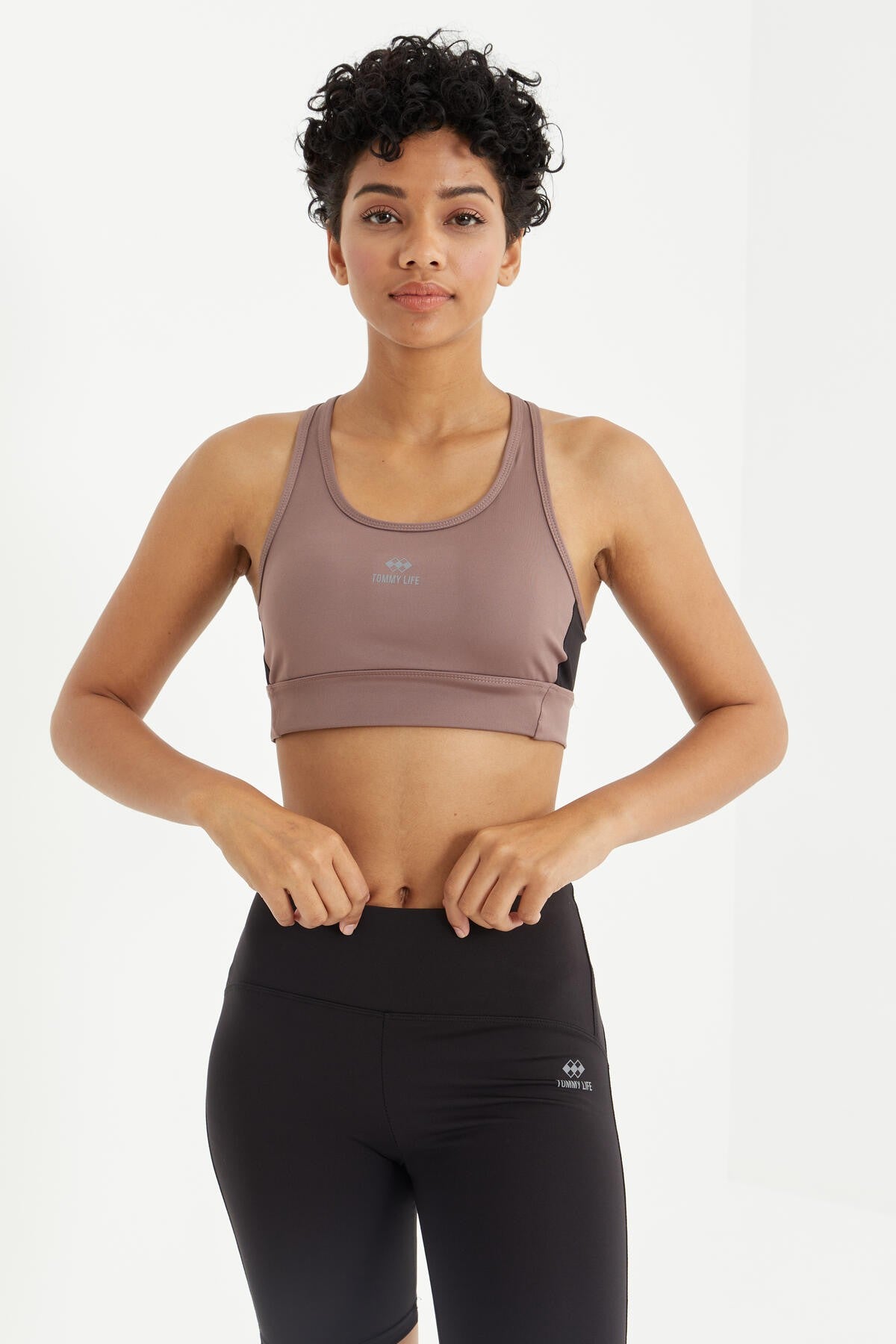 Gül Kurusu Çapraz Sırt Detaylı Slim Fit U Yaka Pedli Kadın Spor Büstiyer - 97121