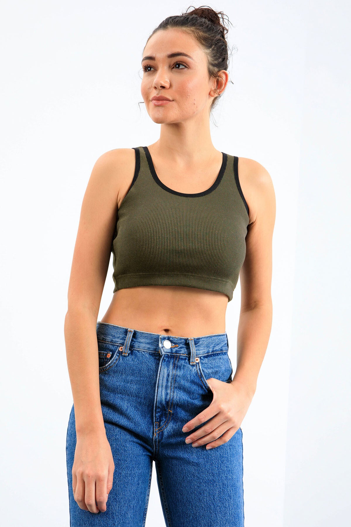 Haki Basic Sıfır Kol Dar Kalıp U Yaka Kadın Crop Top Atlet - 97160