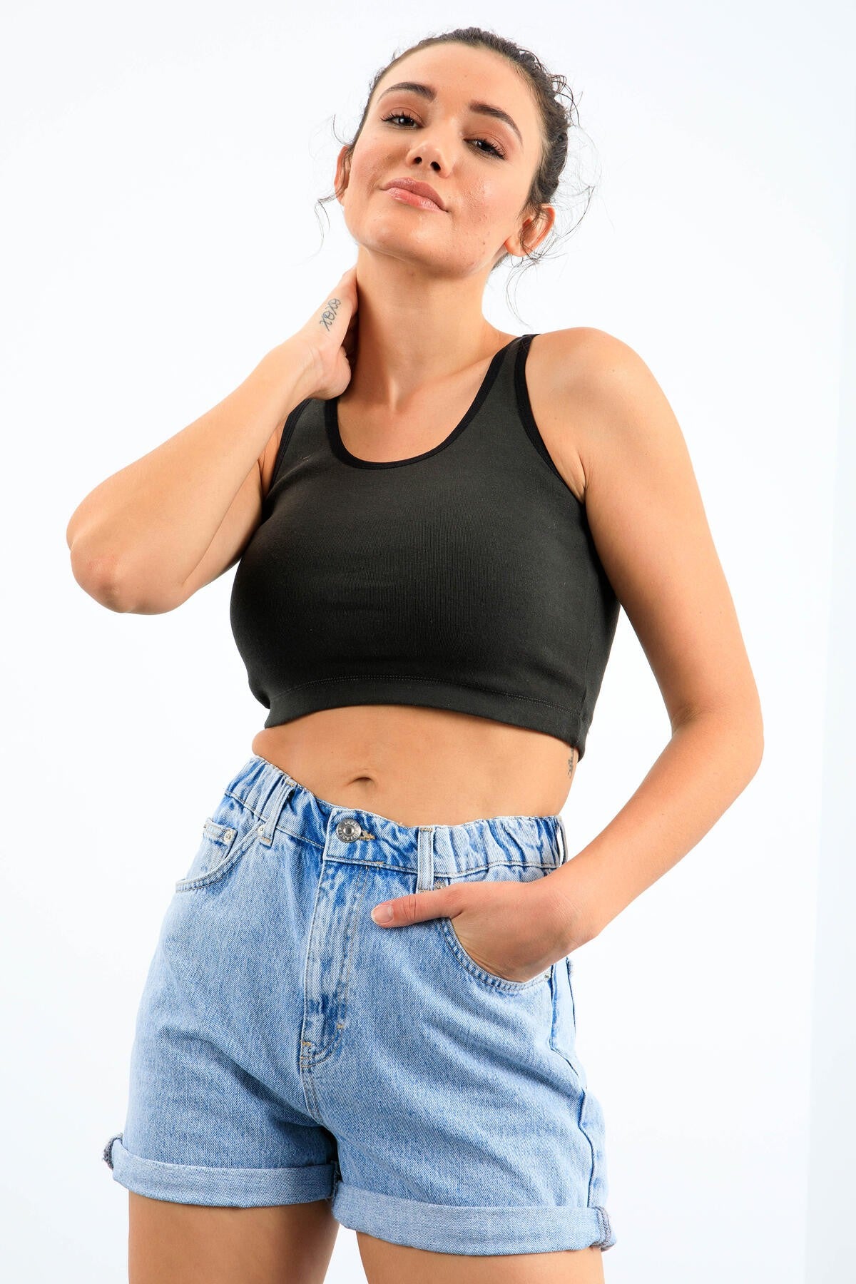 Haki Basic Sıfır Kol Dar Kalıp U Yaka Kadın Crop Top Atlet - 97162