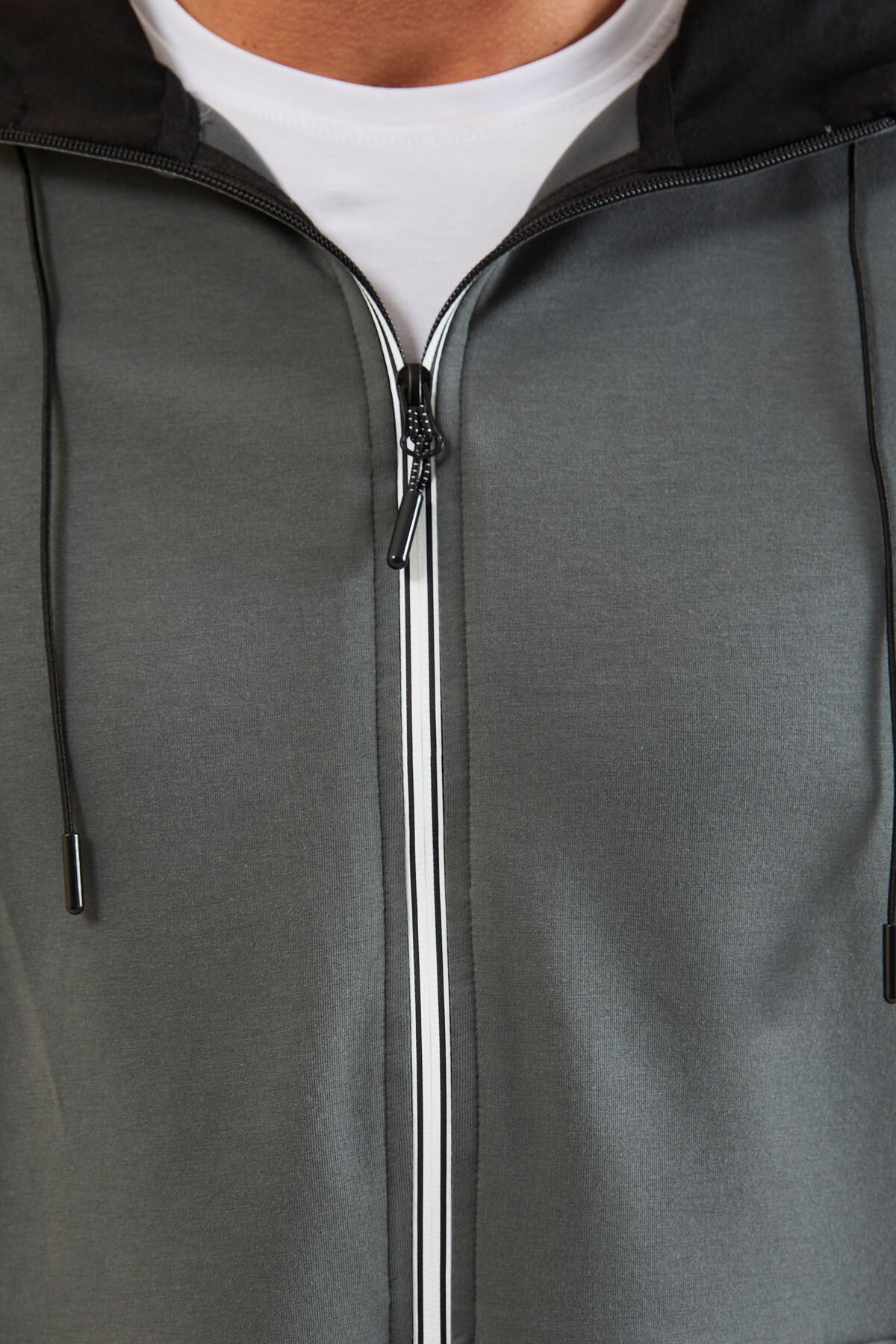 Haki Kapüşonlu  Gizli Cep Detaylı Erkek Sweatshirt - 88288
