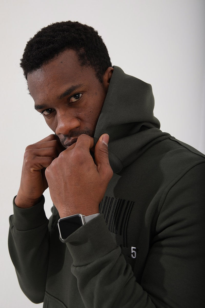 Haki Nakışlı Kanguru Cep Standart Kalıp Kapüşonlu Erkek Sweatshirt - 87839
