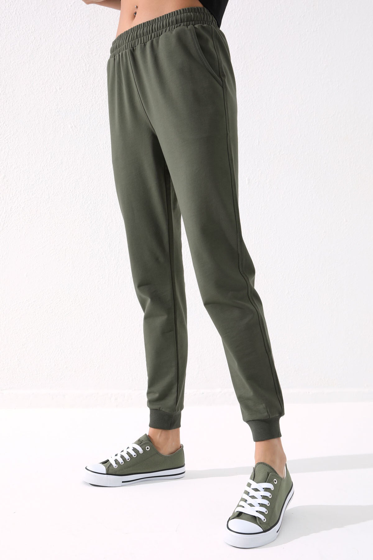 Haki Yüksek Bel Jogger Rahat Form Manşetli Kadın Eşofman Alt - 94561