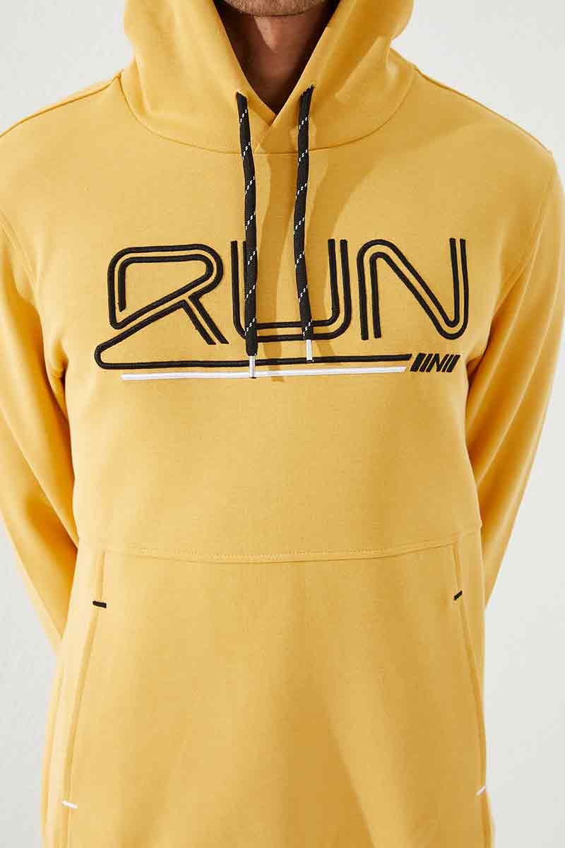 Hardal Yazı Nakışlı Standart Kalıp Kapüşonlu Erkek Sweatshirt - 87887