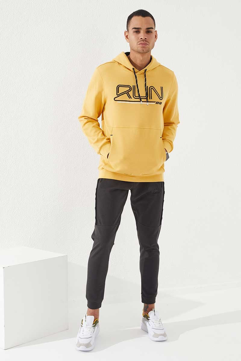 Hardal Yazı Nakışlı Standart Kalıp Kapüşonlu Erkek Sweatshirt - 87887