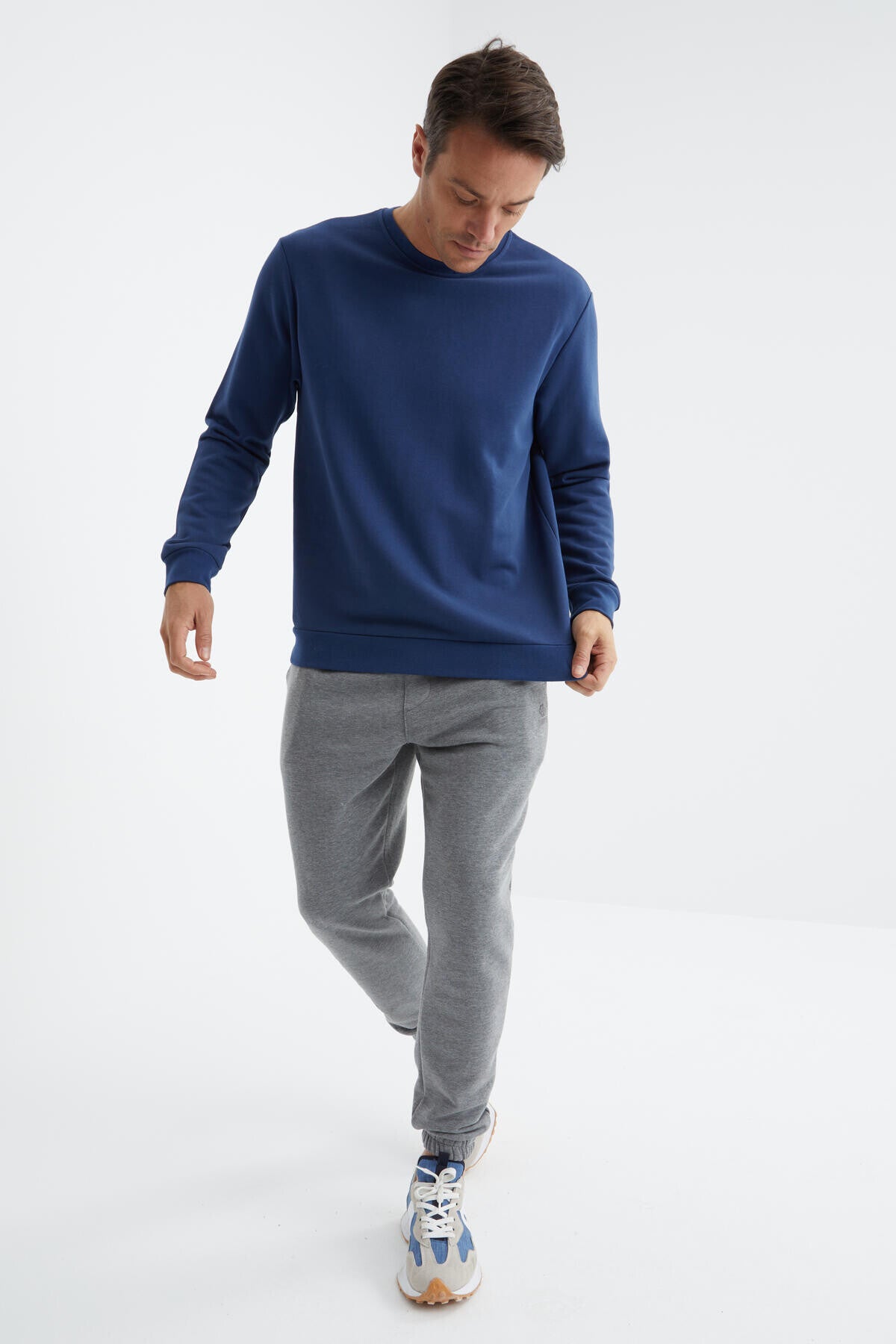 İndigo Basic O Yaka Rahat Form Erkek Sweatshirt - 88053
