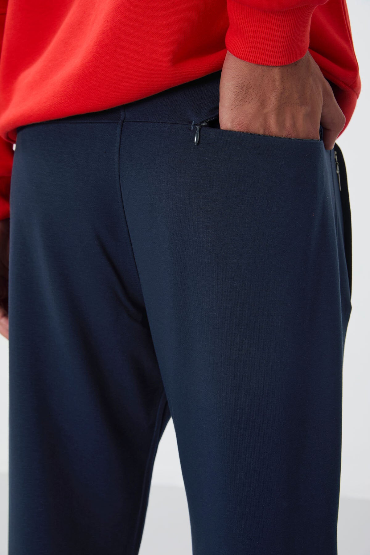 İndigo Fermuar Cepli Dar Kalıp Klasik Paça Erkek Eşofman Alt - 84669