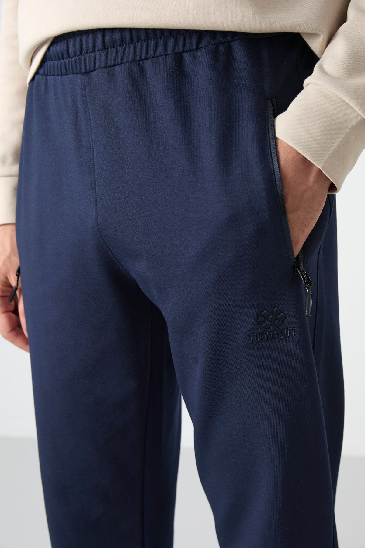 İndigo Fermuarlı Üç Cepli Dar Kalıp Klasik Paça Erkek Eşofman Alt - 84671