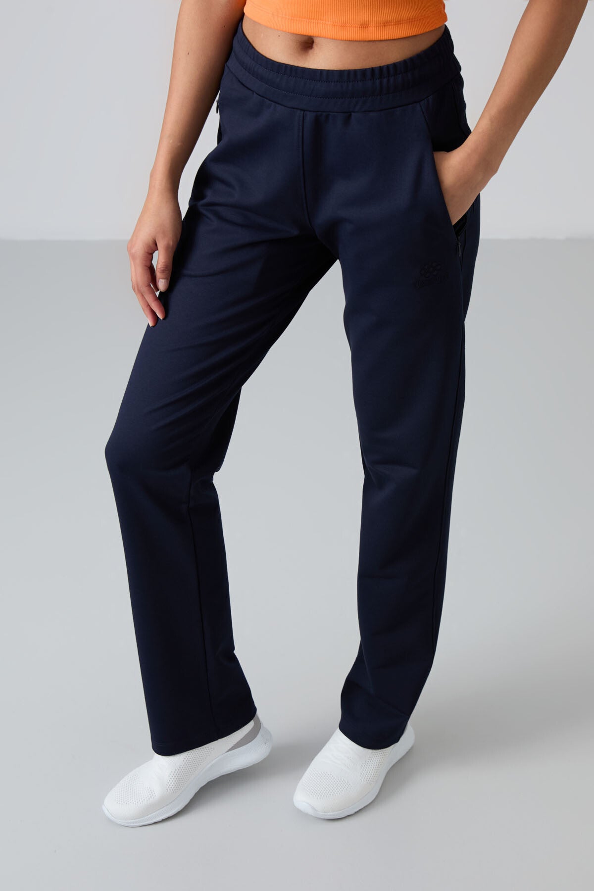 İndigo Gizli Fermuar Cepli Rahat Form Klasik Paça Kadın Eşofman Alt - 94148