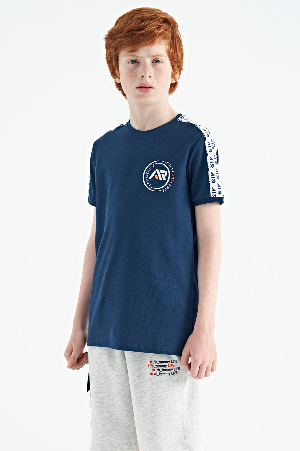 İndigo Omuz Baskı Detaylı Standart Kalıp O Yaka Erkek Çocuk T-Shirt - 11121