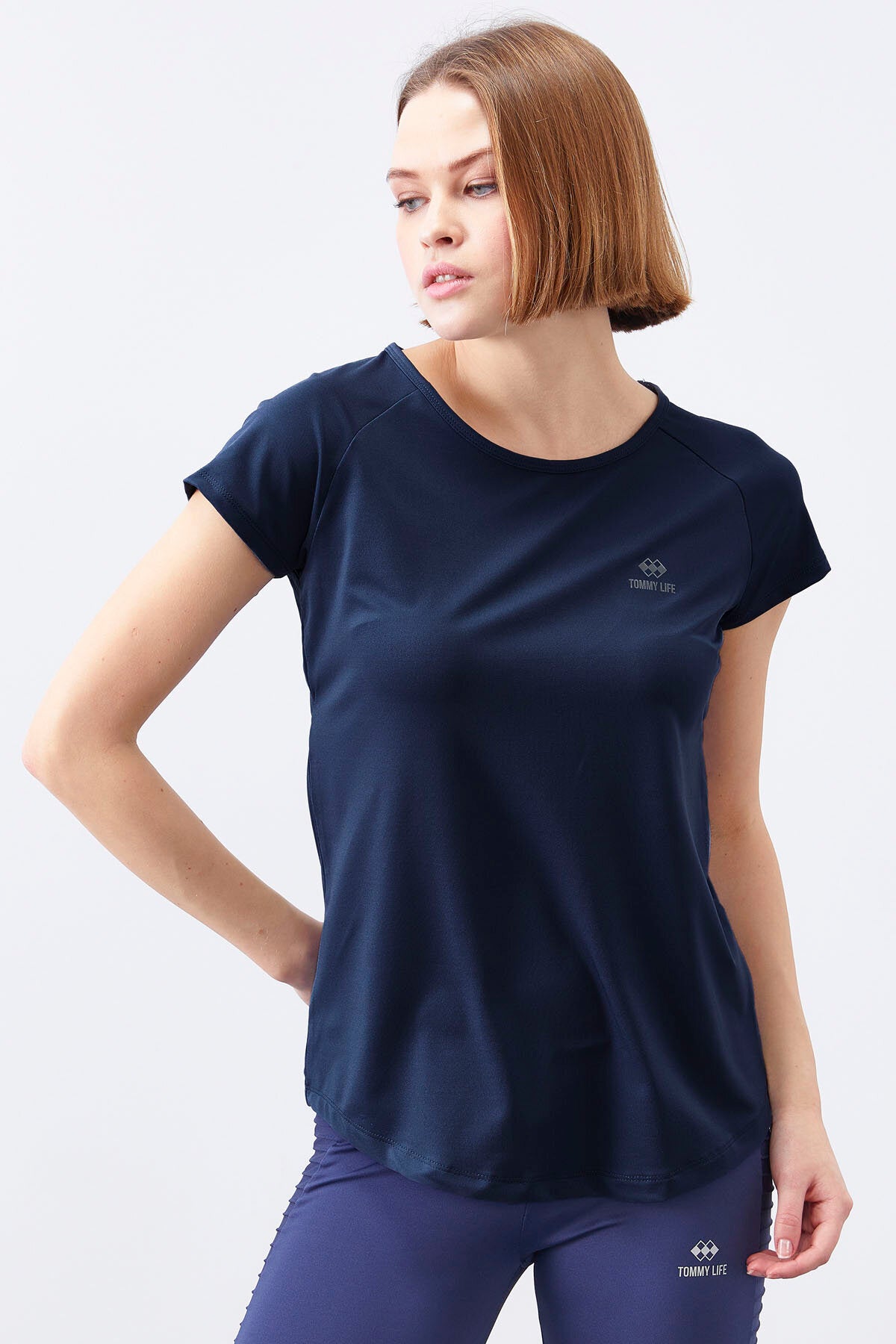 İndigo Sırt Pencereli Kısa Kol Standart Kalıp O Yaka Kadın T-Shirt - 97101