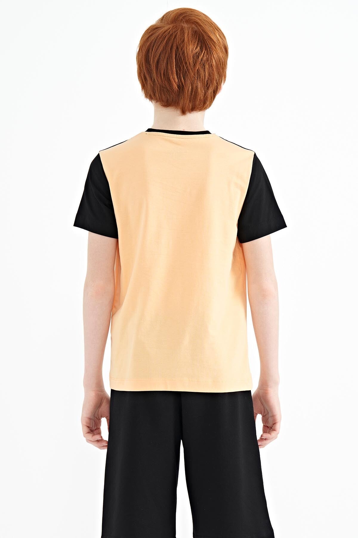 Kavun Içi Yazı Baskılı Renk Bloklu Standart Kalıp O Yaka Erkek Çocuk T-Shirt - 11134