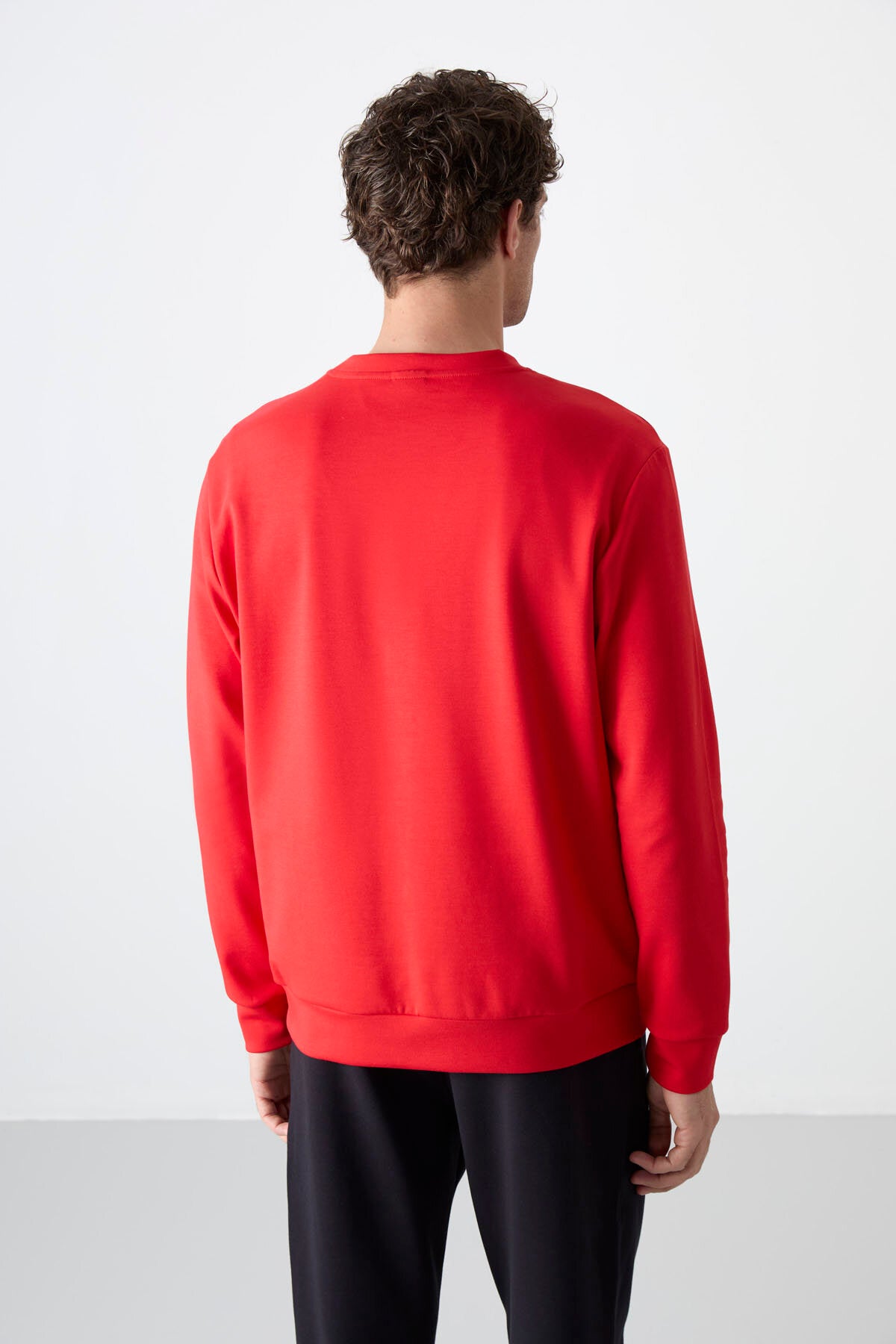 Kırmızı Basic O Yaka Rahat Form Erkek Sweatshirt - 88053