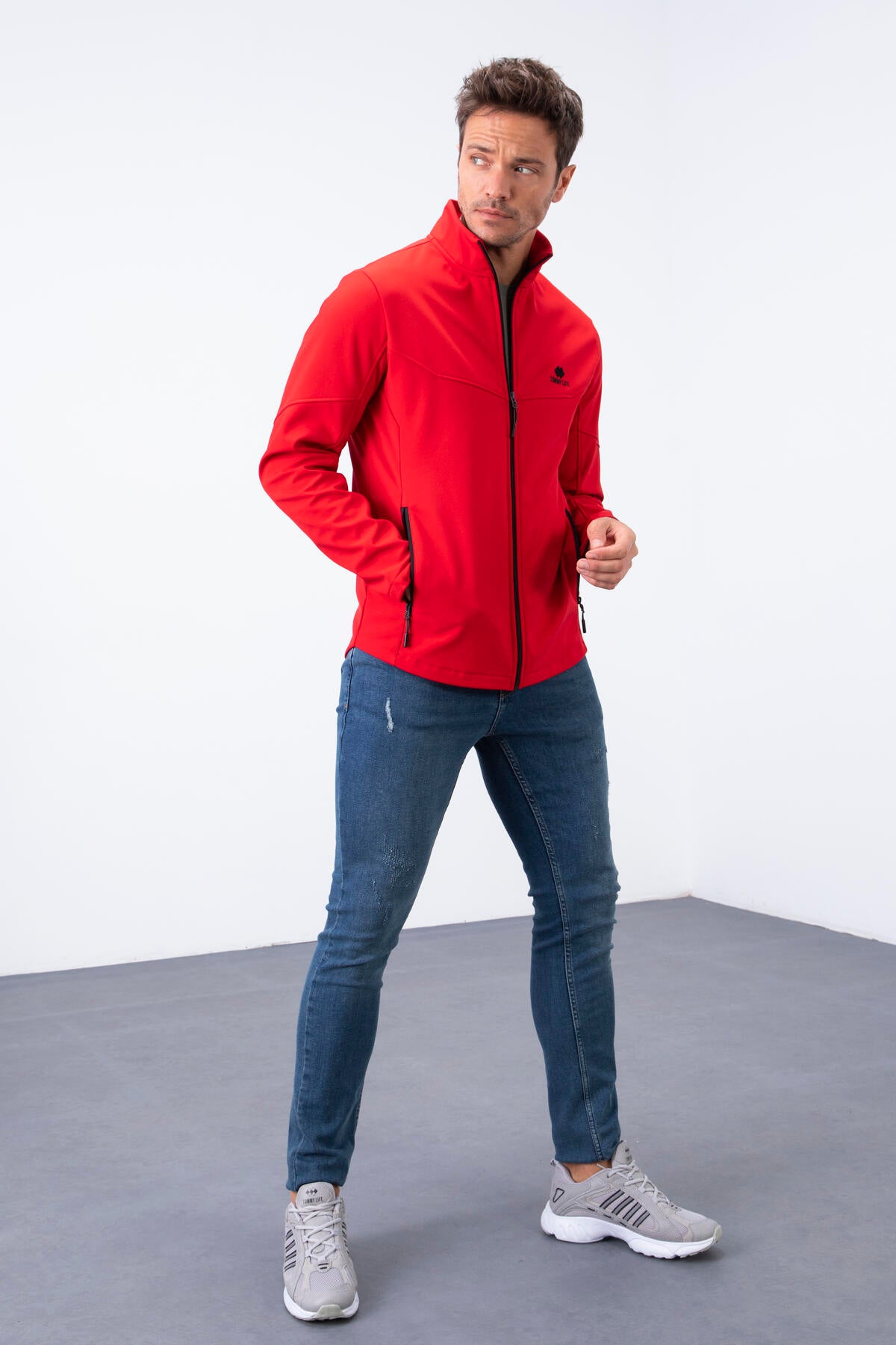 Kırmızı Fermuarlı Dik Yaka Su ve Rüzgar Geçirmez Softshell Erkek Mont - 88050