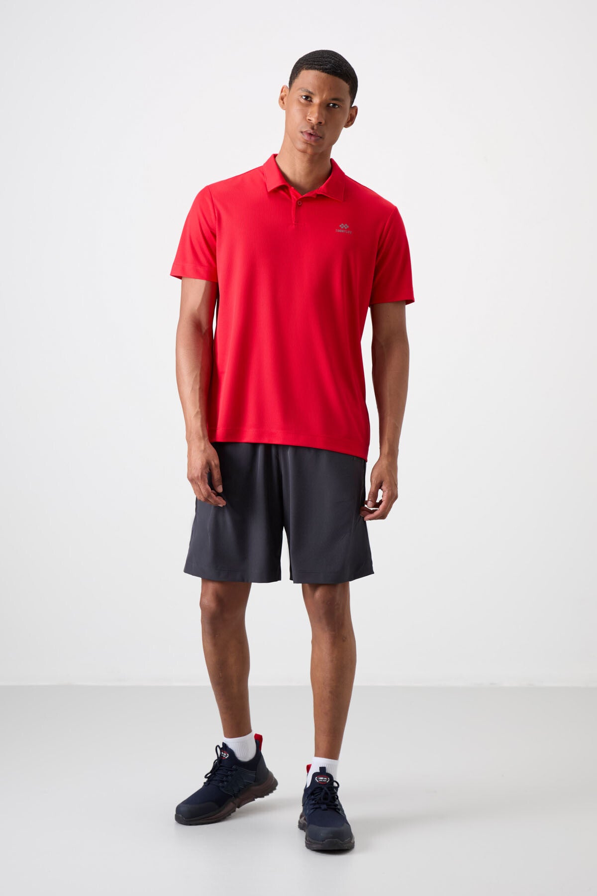 Kırmızı Logo Baskılı Standart Kalıp Polo Yaka Aktif Spor Erkek T-Shirt - 88252