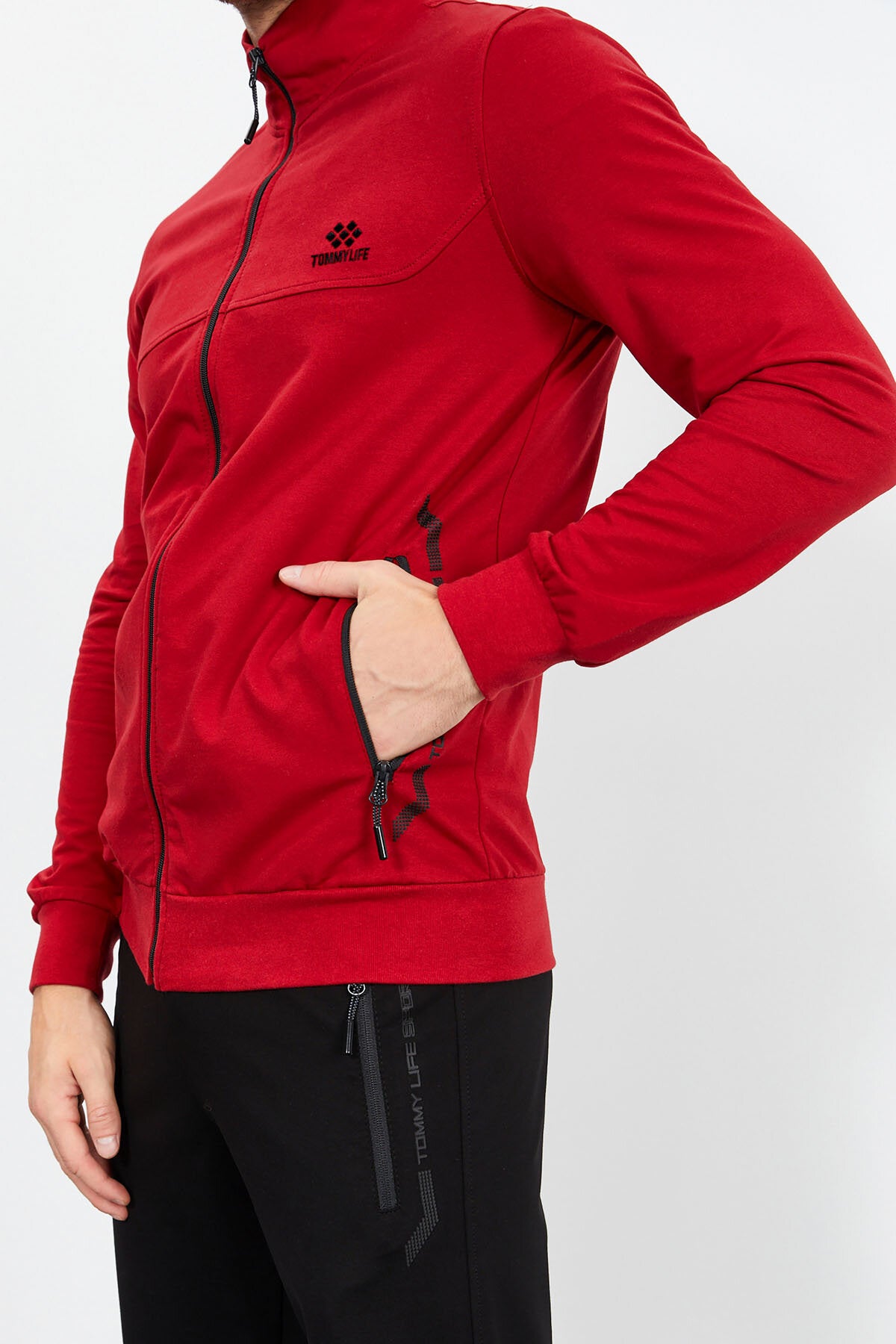 Kırmızı - Siyah Dik Yaka Fermuarlı Standart Kalıp Klasik Paça Erkek Eşofman Takımı - 85152