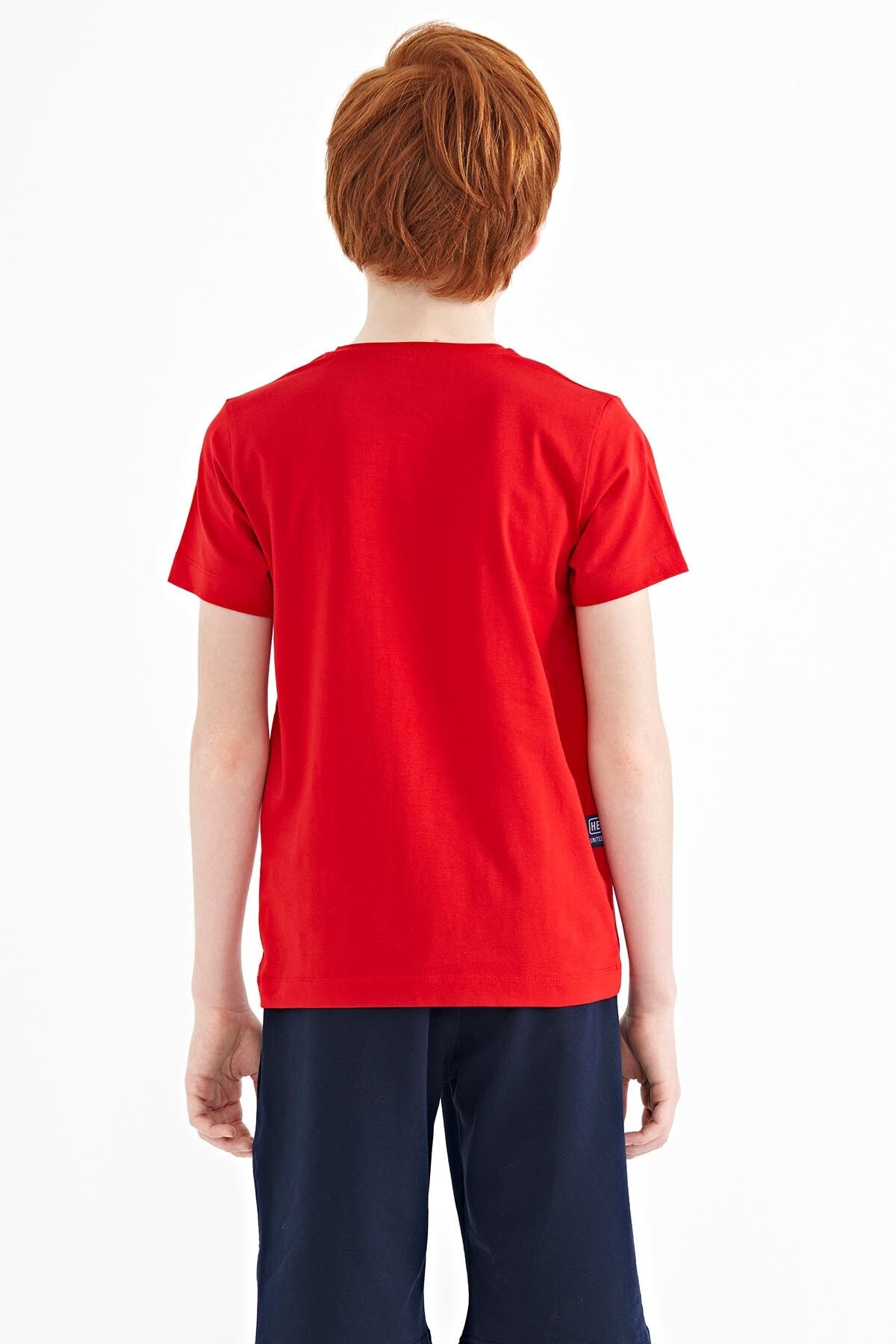 Kırmızı Yazı Baskılı O Yaka Standart Kalıp Erkek Çocuk T-Shirt - 11149