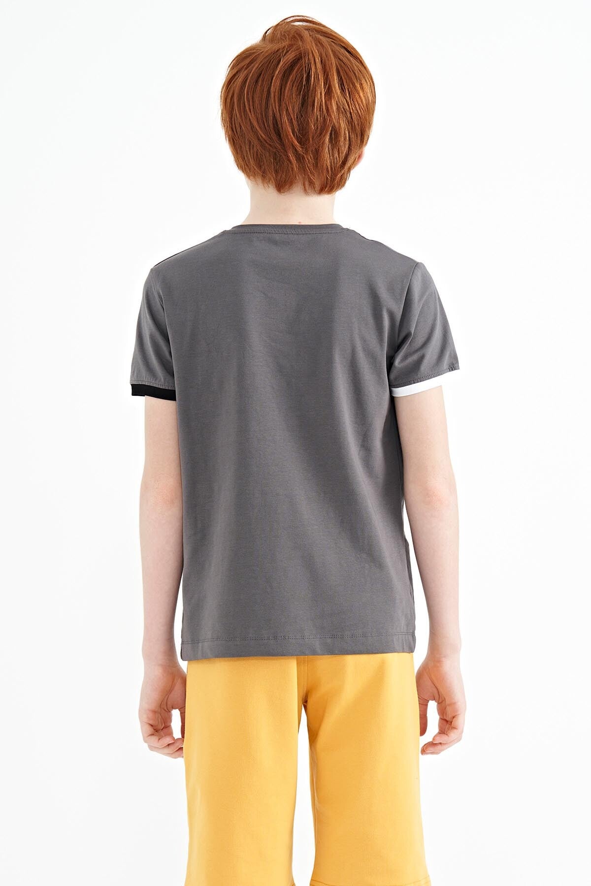Koyu Gri Baskı Detaylı O Yaka Standart Kalıp Erkek Çocuk T-Shirt - 11131