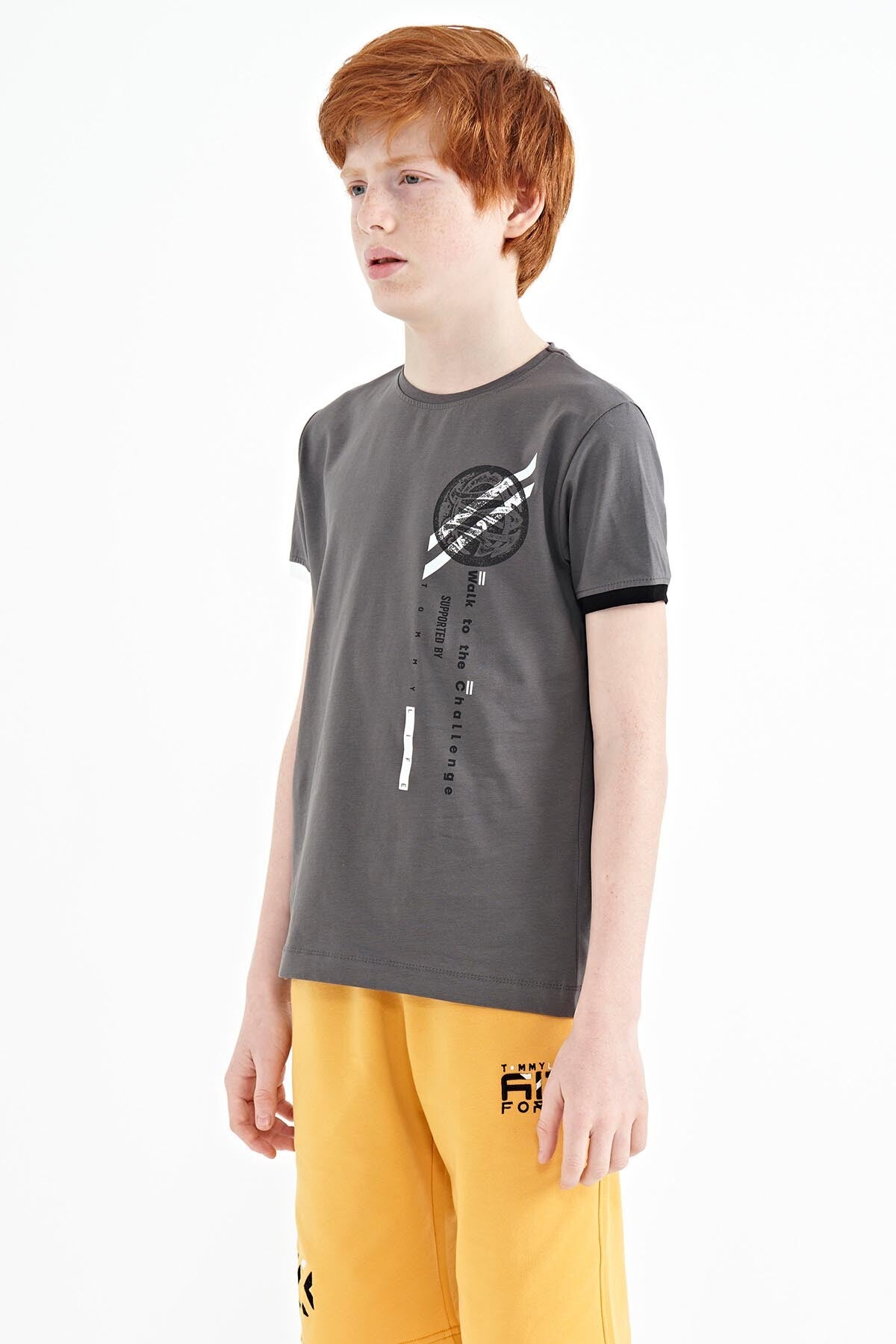 Koyu Gri Baskı Detaylı O Yaka Standart Kalıp Erkek Çocuk T-Shirt - 11131