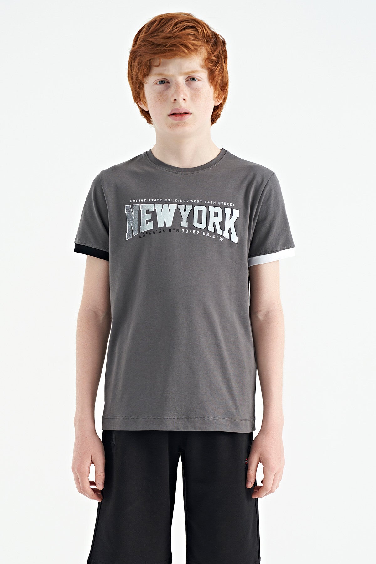 Koyu Gri Yazı Baskılı Standart Kalıp O Yaka Erkek  Çocuk T-Shirt - 11105