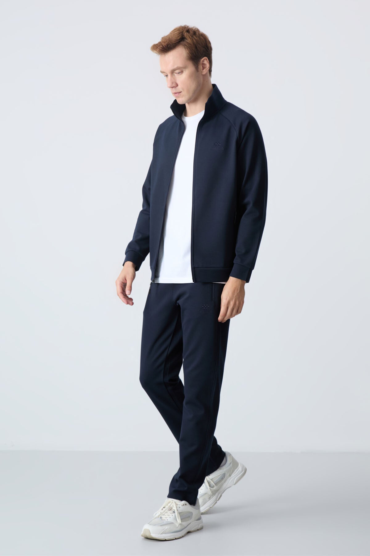 Lacivert  Dik Yaka Çift Renk Rahat Form Klasik Paça Erkek Eşofman Takımı - 85113