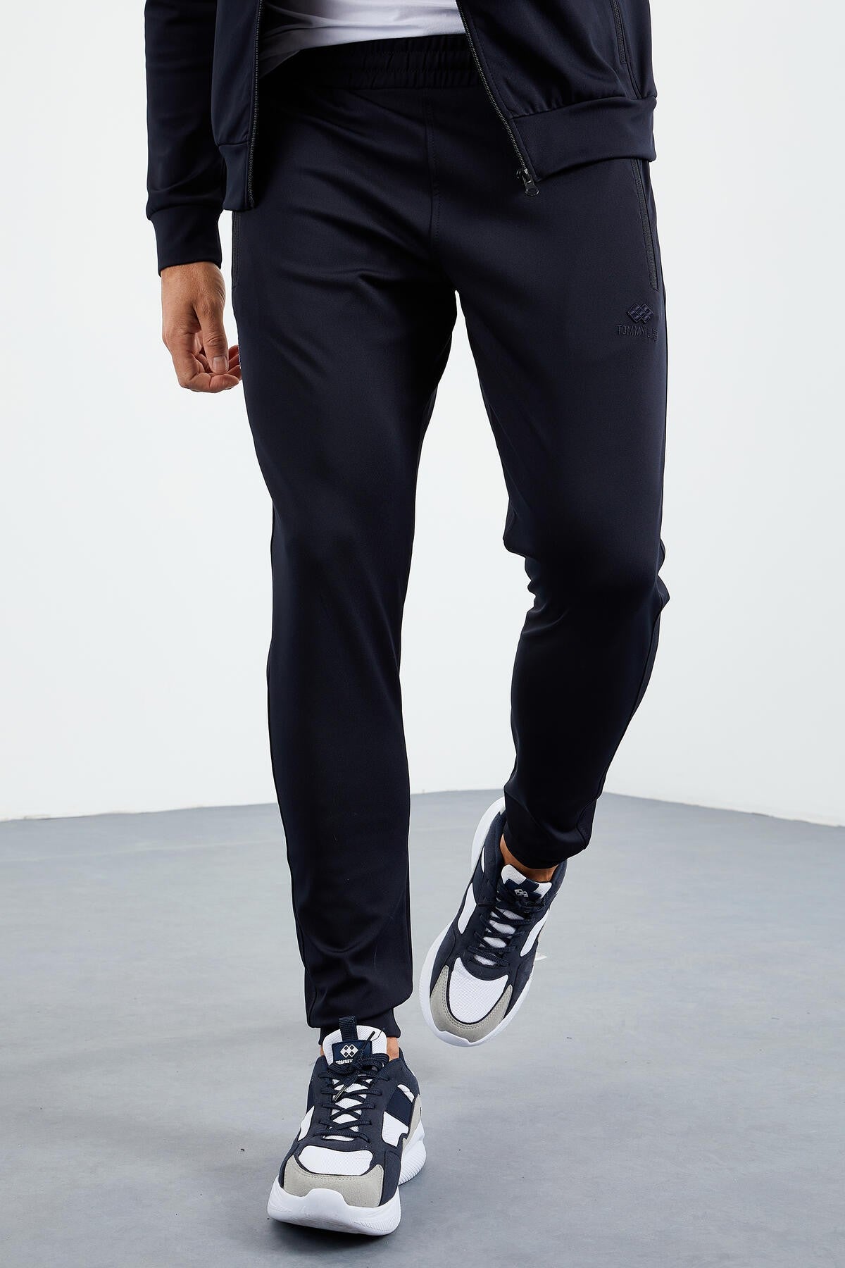 Lacivert Dik Yaka Fermuarlı Standart Kalıp Manşetli Erkek Eşofman Takım - 85160