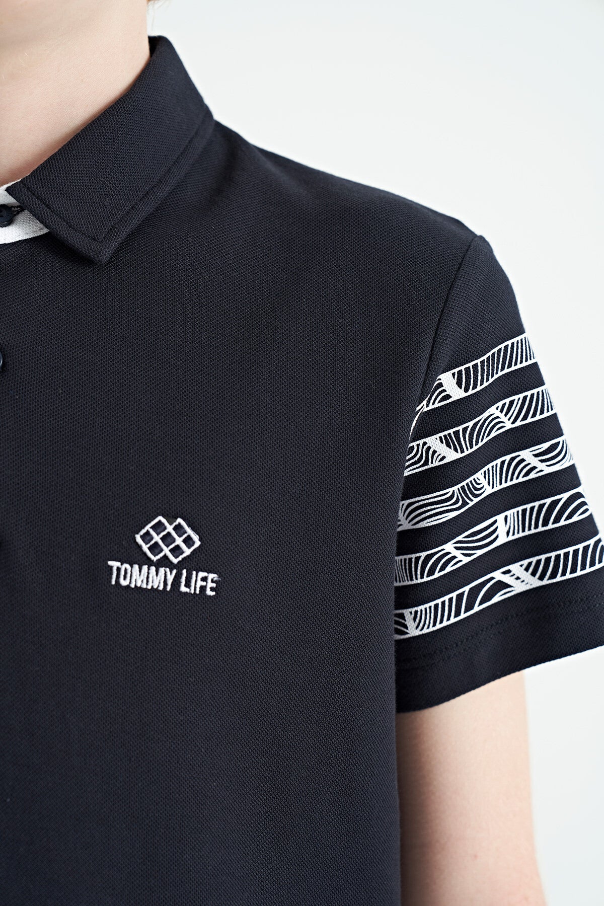 Lacivert Kol Baskı Detaylı Standart Kalıp Polo Yaka Erkek Çocuk T-Shirt - 11093